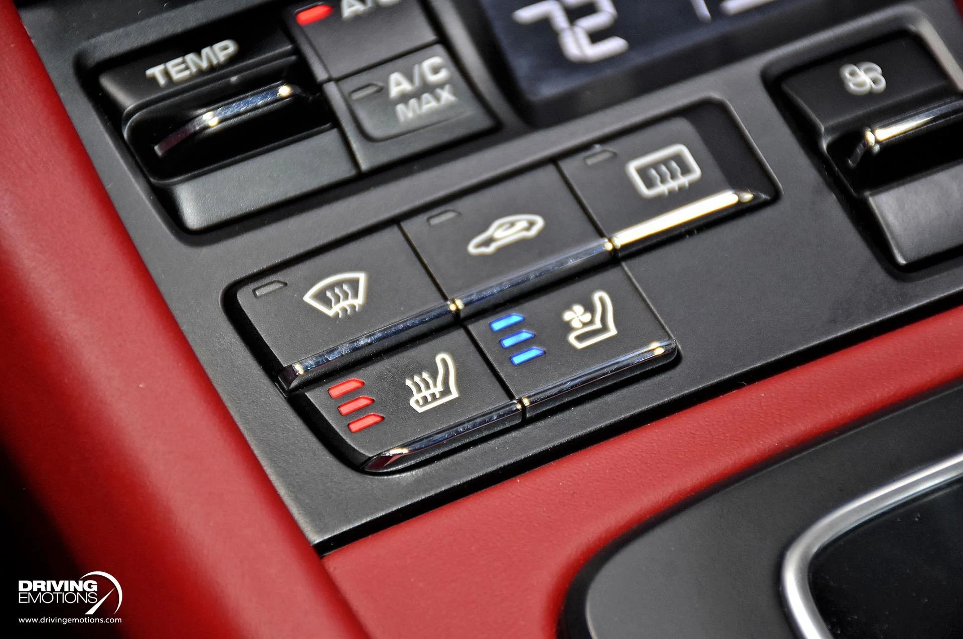 mph099_4082650411_866_p100_l_47874e727c