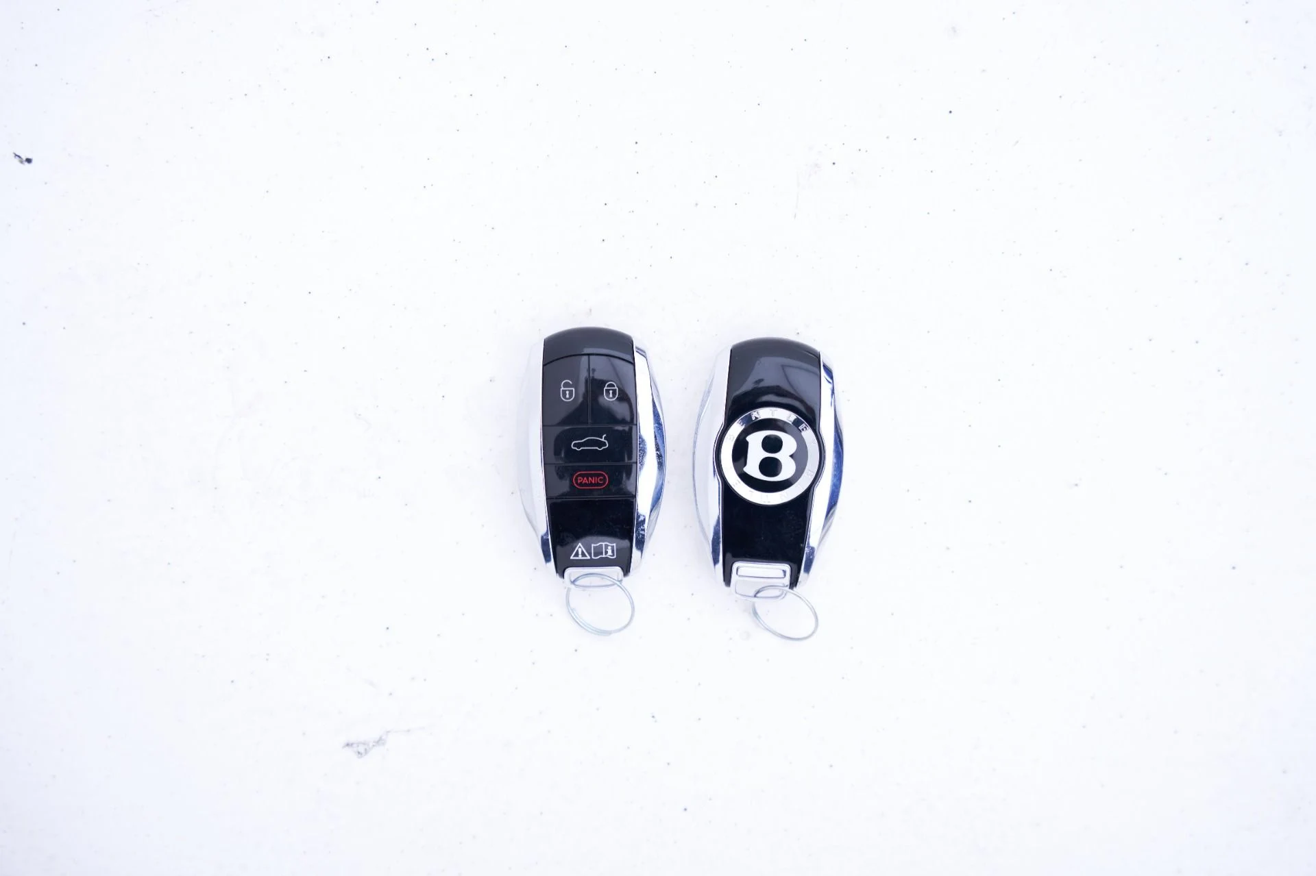 mph099_413734545_Used_2025_Bentley_Flying_Spur_Speed_1792601398_5de4ea0d3f
