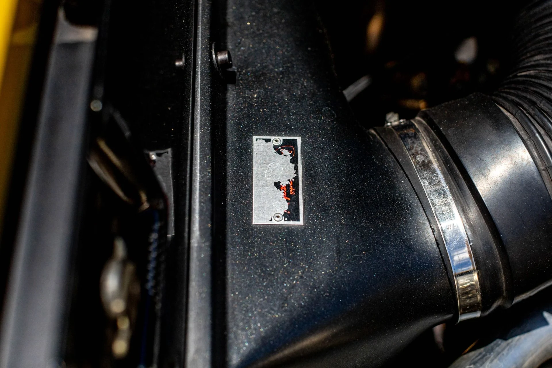 mph099_528301143_Used_2001_Lamborghini_Diablo_VT_IMMACULATE_CONDITION_W_EXTENSIVE_CARBON_19_K_SERVICE_PERFORMED_1659125280_e6bbabb1d8