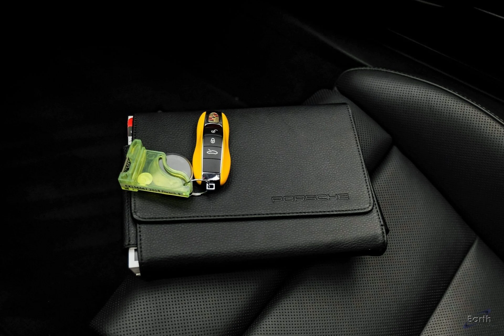 mph100_104883096_6d4fbf60399dda57870e35b7d61d4b7dx_5431d6a93b