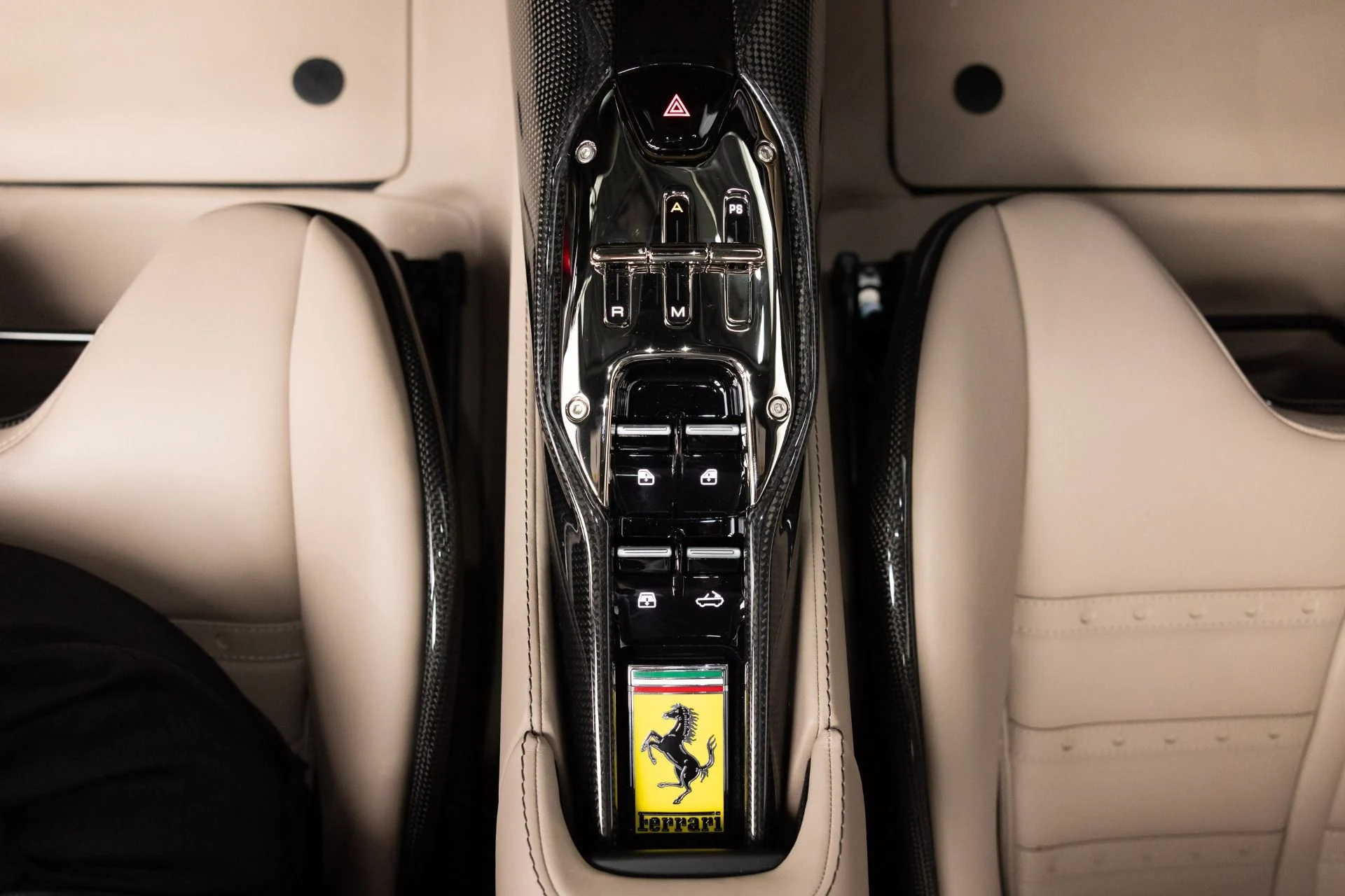 mph100_1420952321_Used_2022_Ferrari_SF_90_Spider_1788210063_3327bc20af