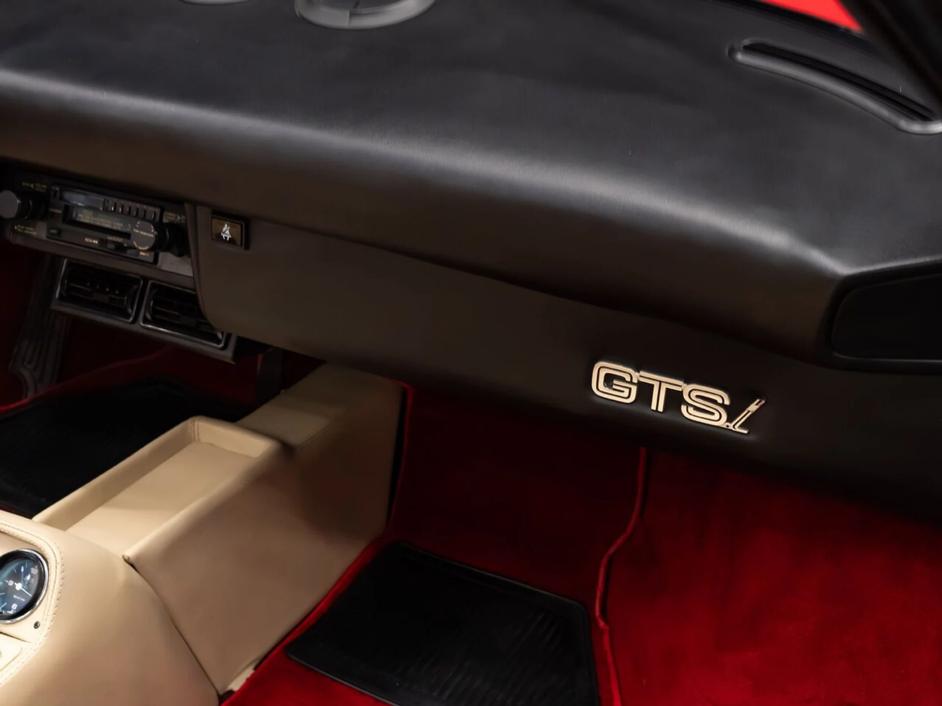 mph100_1618355119_ferrari_308_gtsi_1982_4bb5a6e053