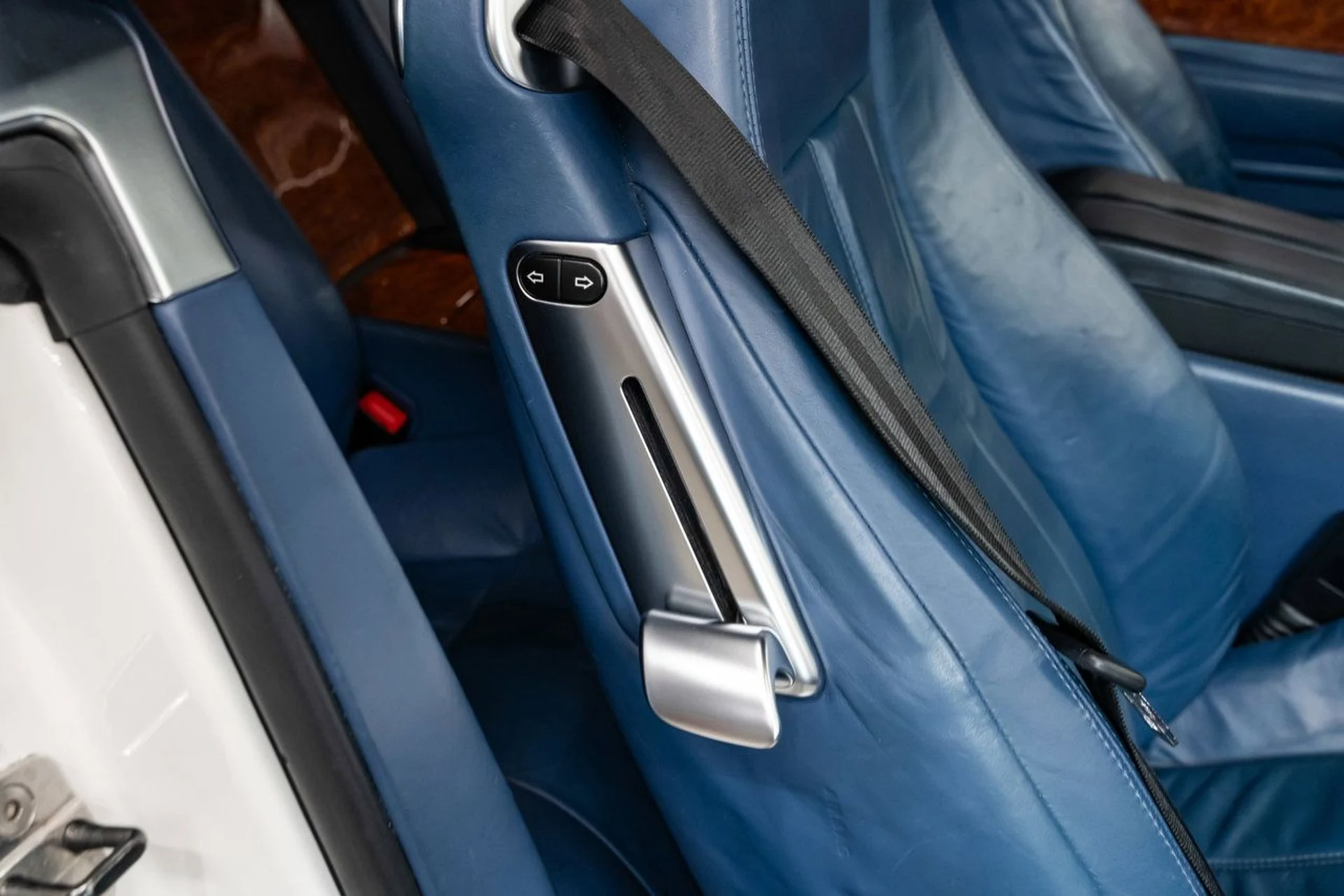 mph100_1891448657_bentley_continental_gt_2006_819f0c0990