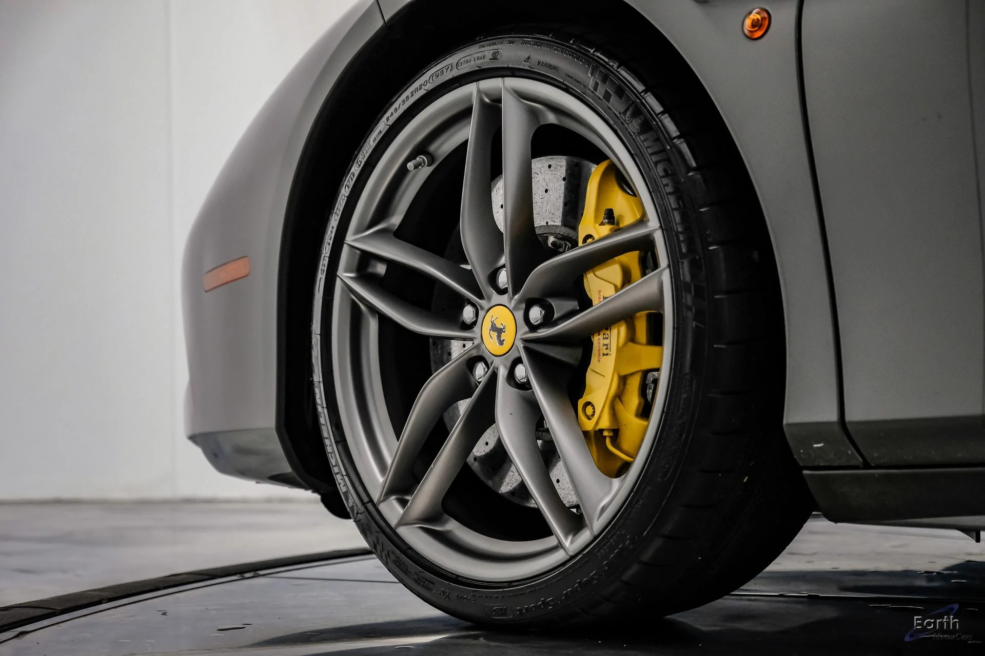 mph100_229323006_28d163d2187f57282f0c35aec7a407acx_7f05413ac2