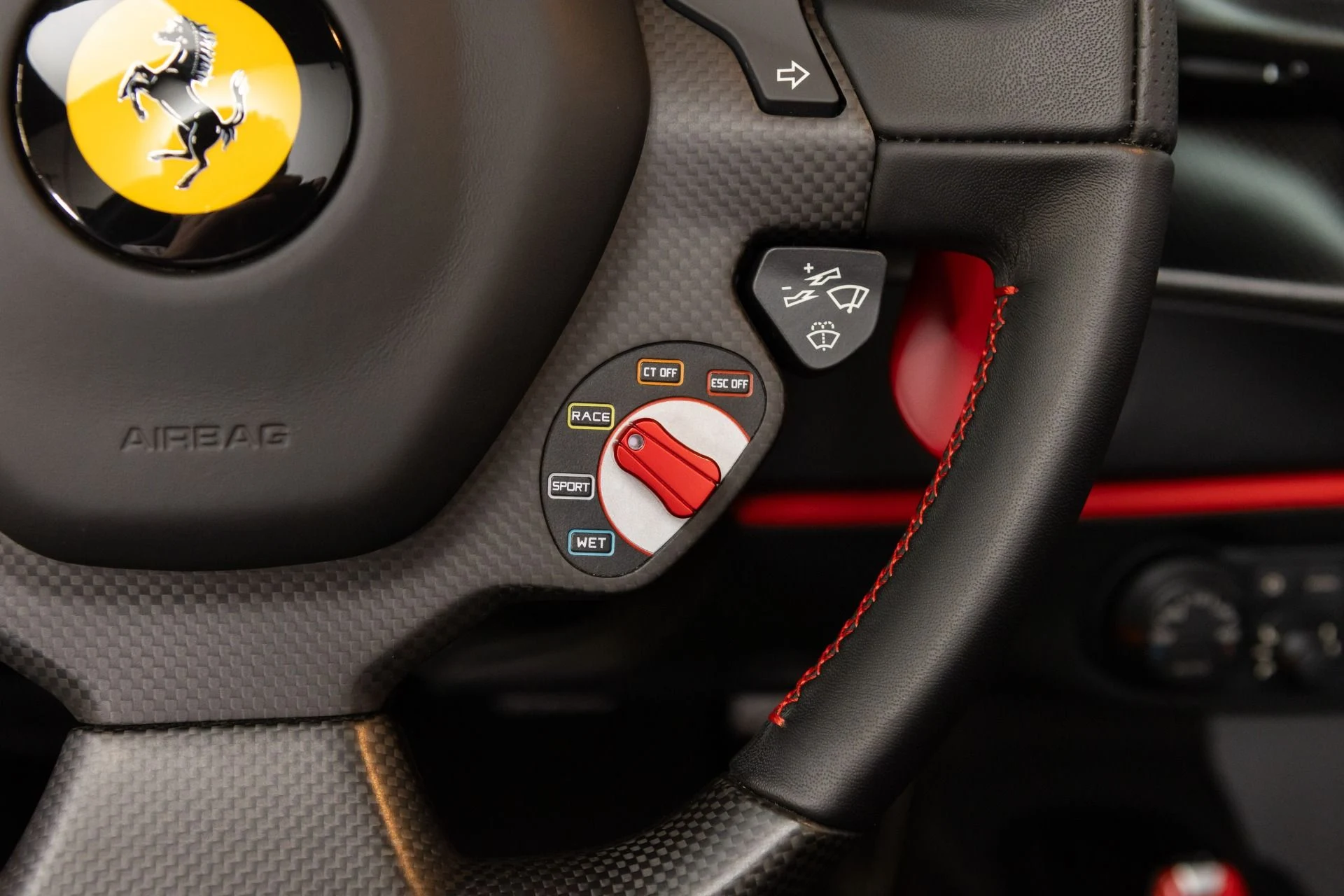 mph100_2608440535_Used_2020_Ferrari_488_Pista_Spider_1782748641_2a21ca60b8