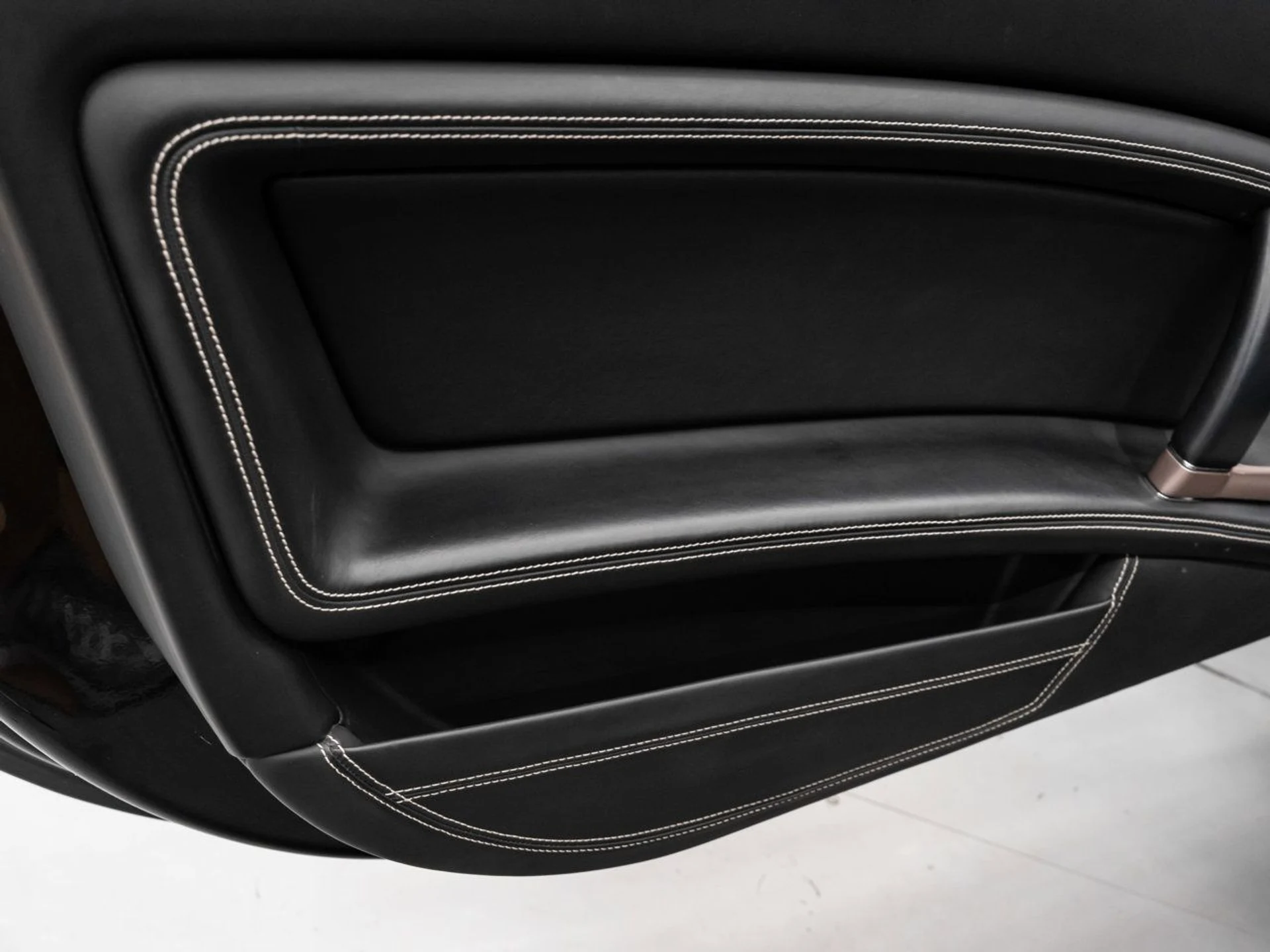 mph100_28724685_ferrari_california_2011_6e789f2c42