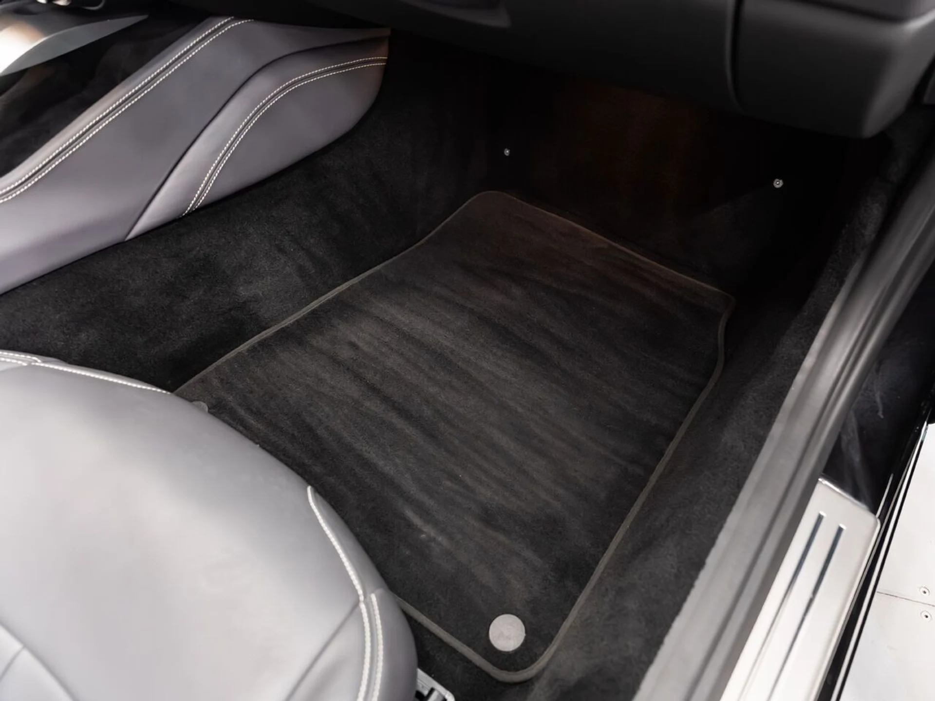 mph100_3208106831_ferrari_california_2015_f4f3daa7f0