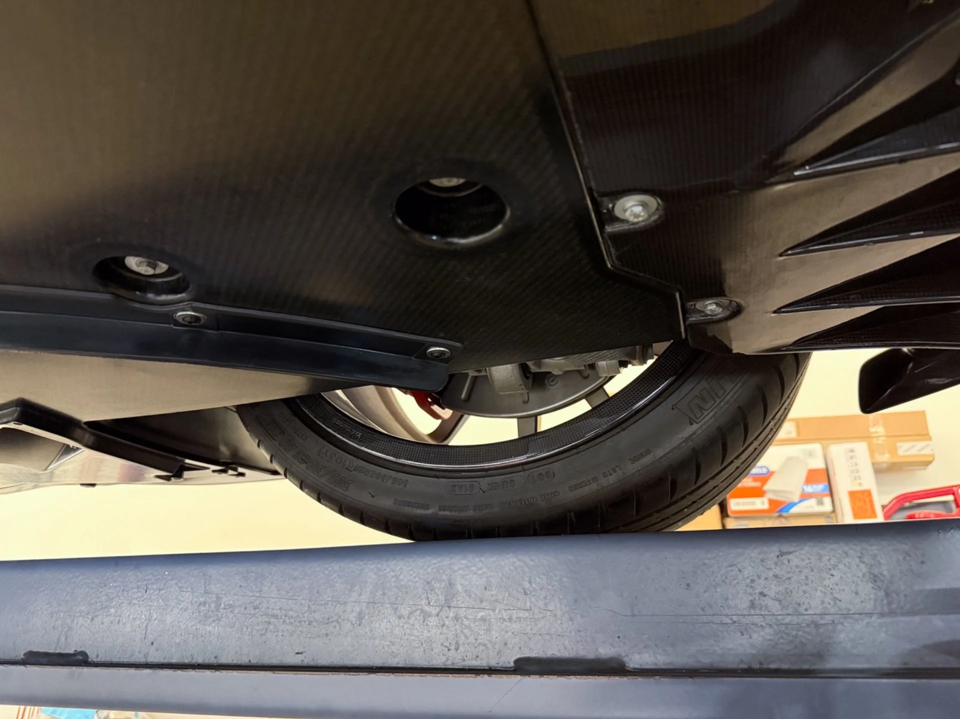 mph100_3865921480_Used_2020_Ferrari_488_Pista_1774991881_38781f805b