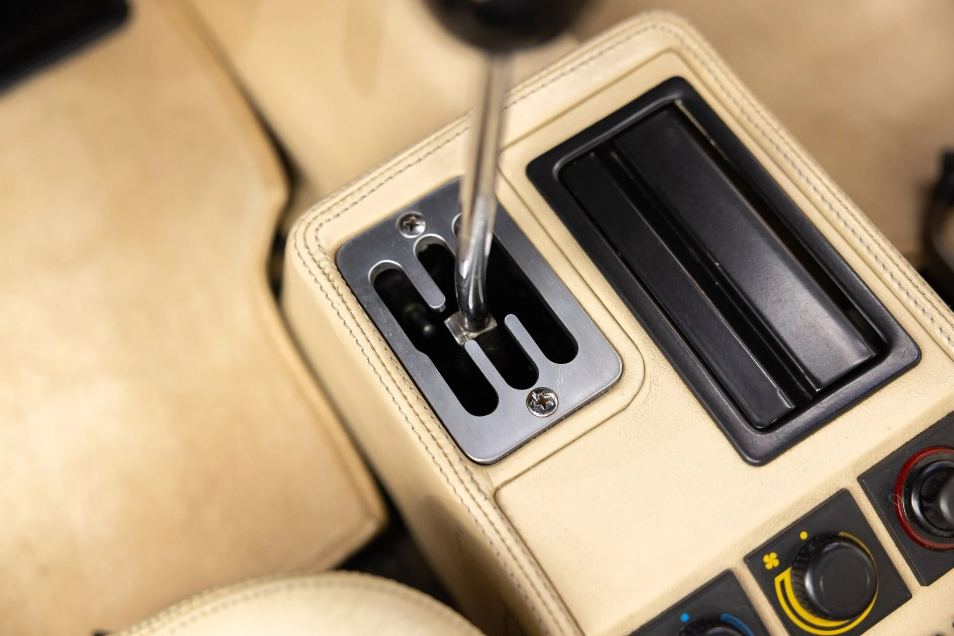 mph100_3960748863_Used_1988_Ferrari_328_GTS_1789404462_4d655f0378