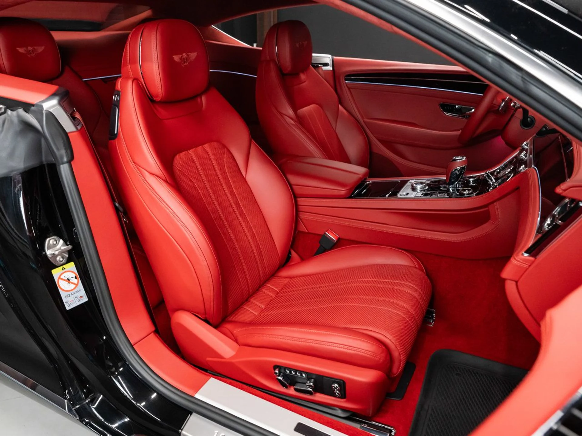 mph100_523035640_bentley_continental_2020_1d1cc580c5