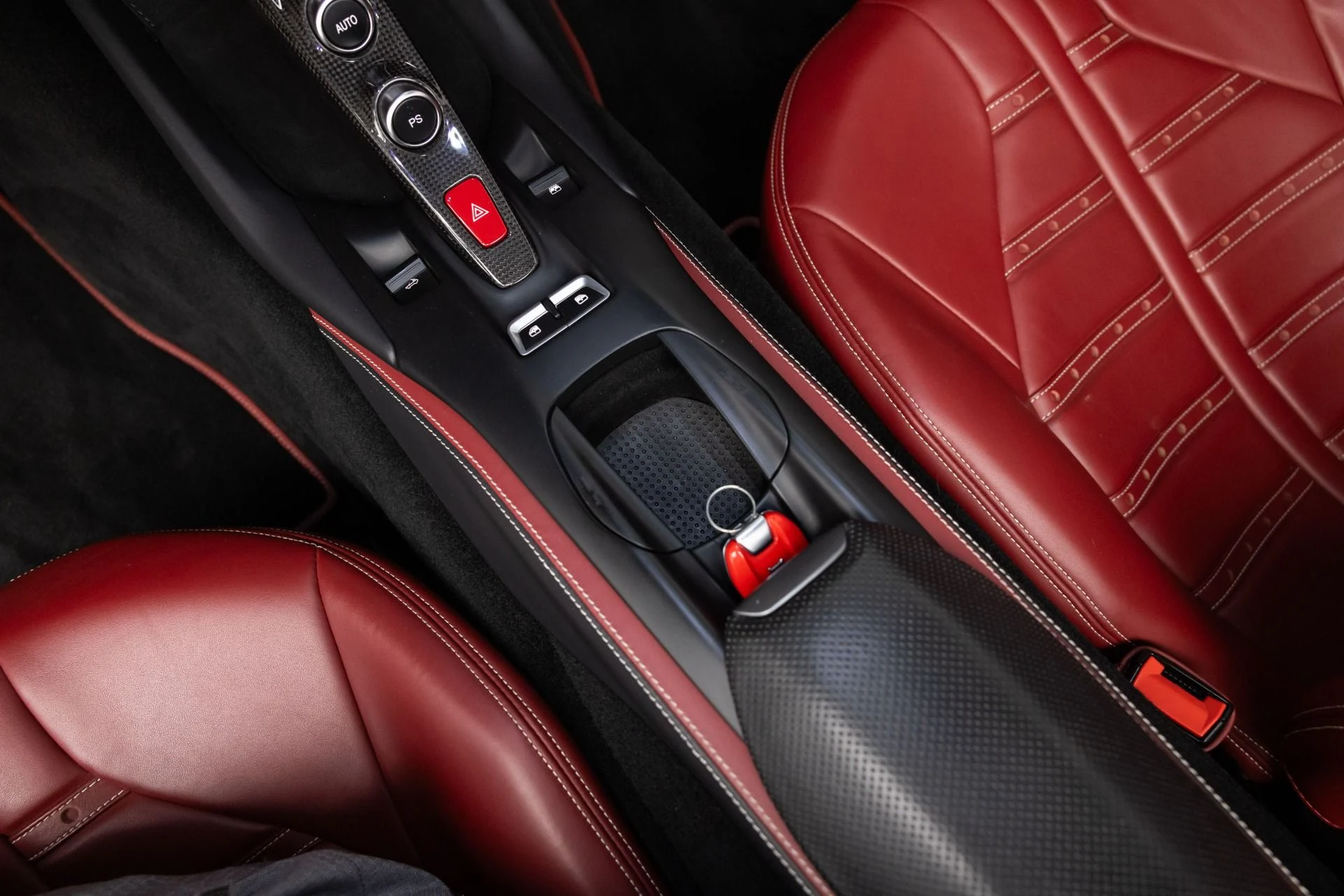 mph100_781194740_Used_2021_Ferrari_812_GTS_1783705207_5b03b1bc4e