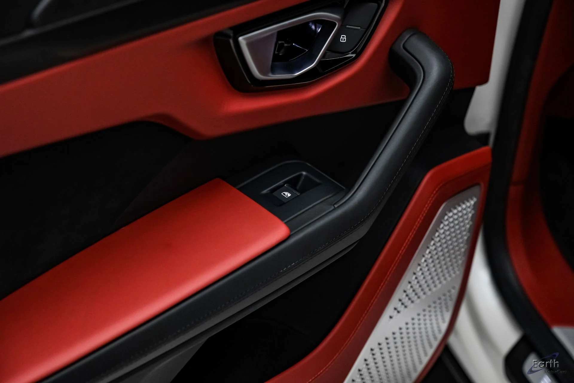 mph101_112254988_685780e217a44064733529ab3c7aea8ax_95fd317a93