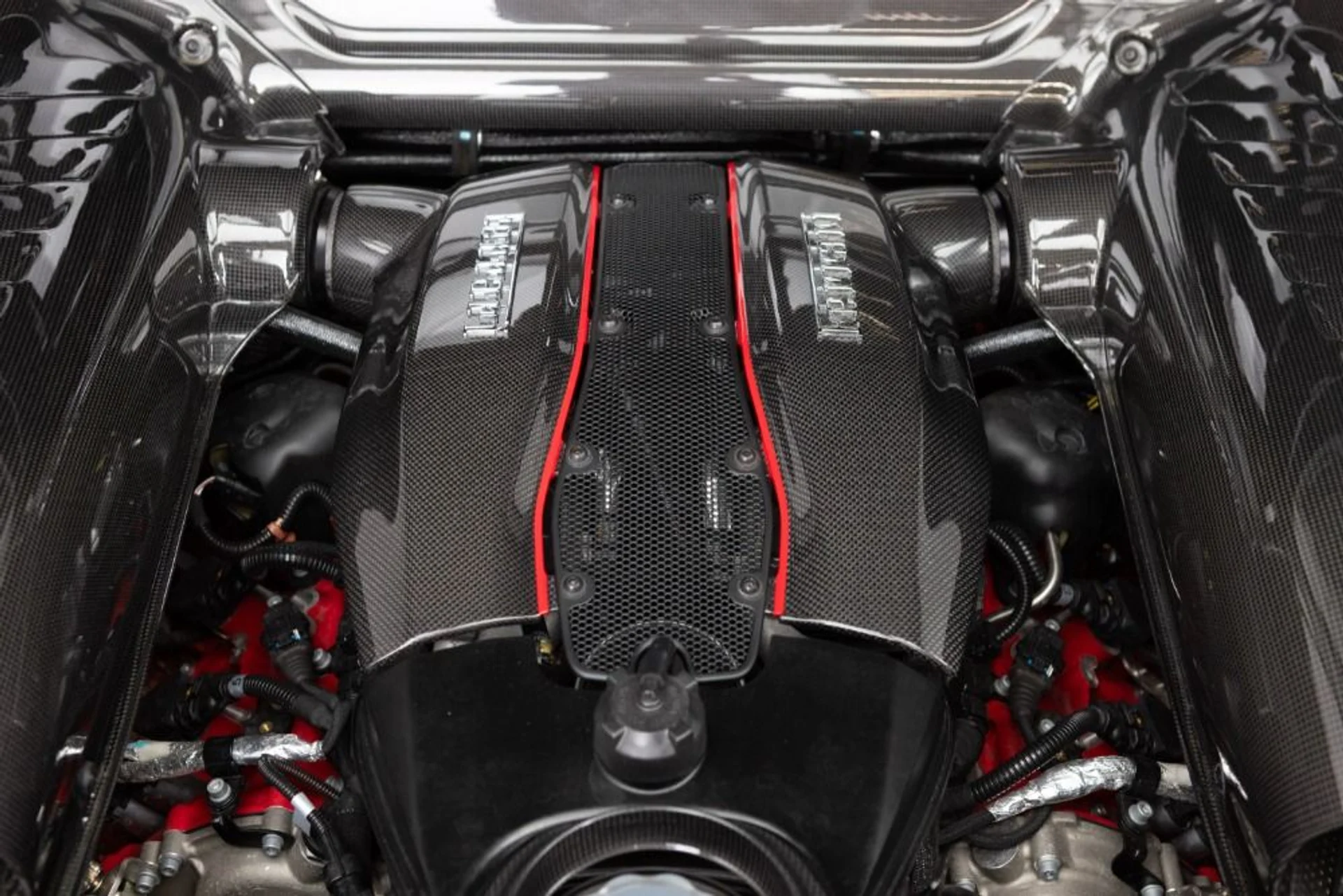 mph101_1371113451_Used_2020_Ferrari_488_Pista_e2e7622bc7