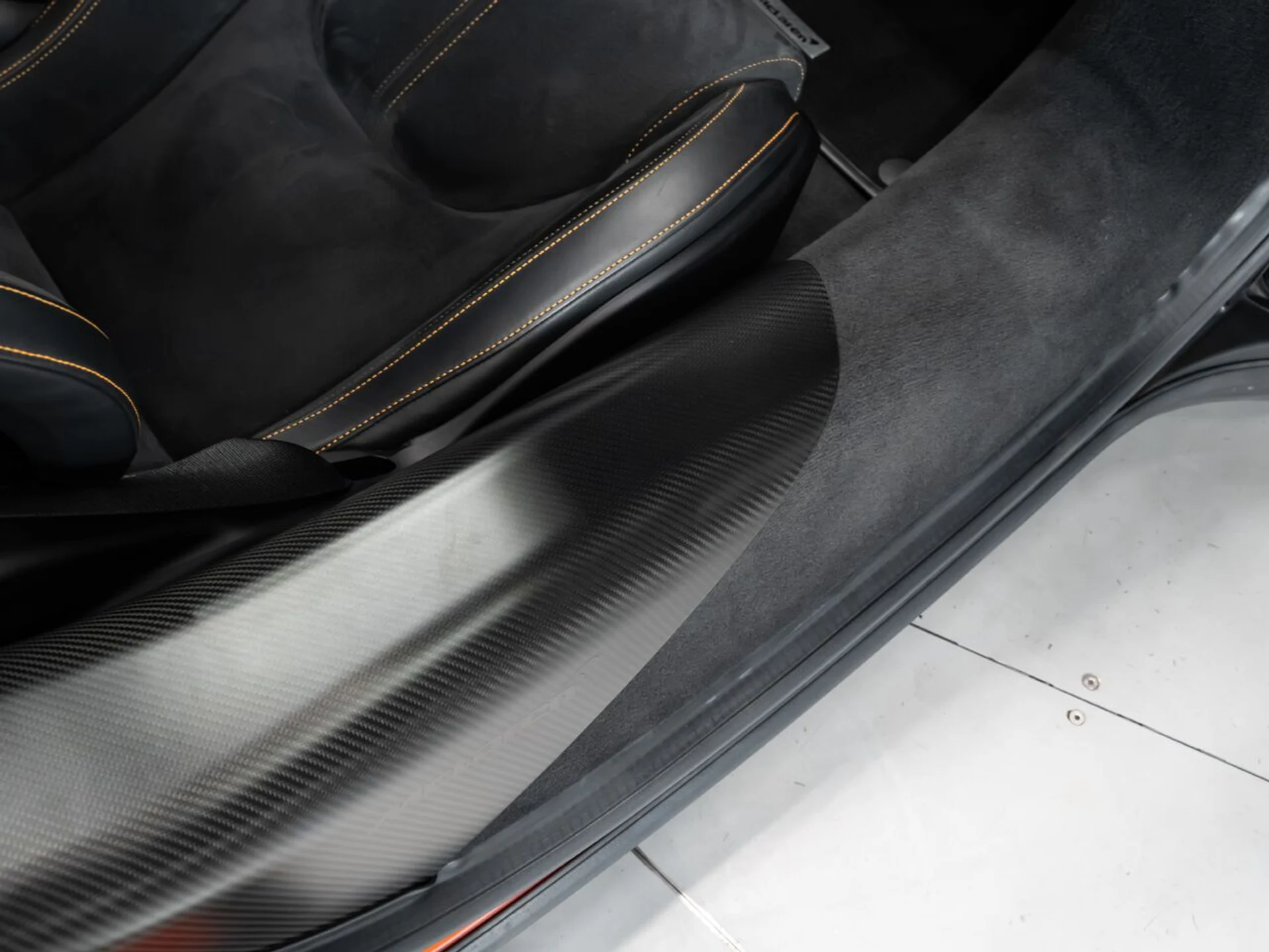 mph101_1855224447_mclaren_570s_2017_ff6d01fccb