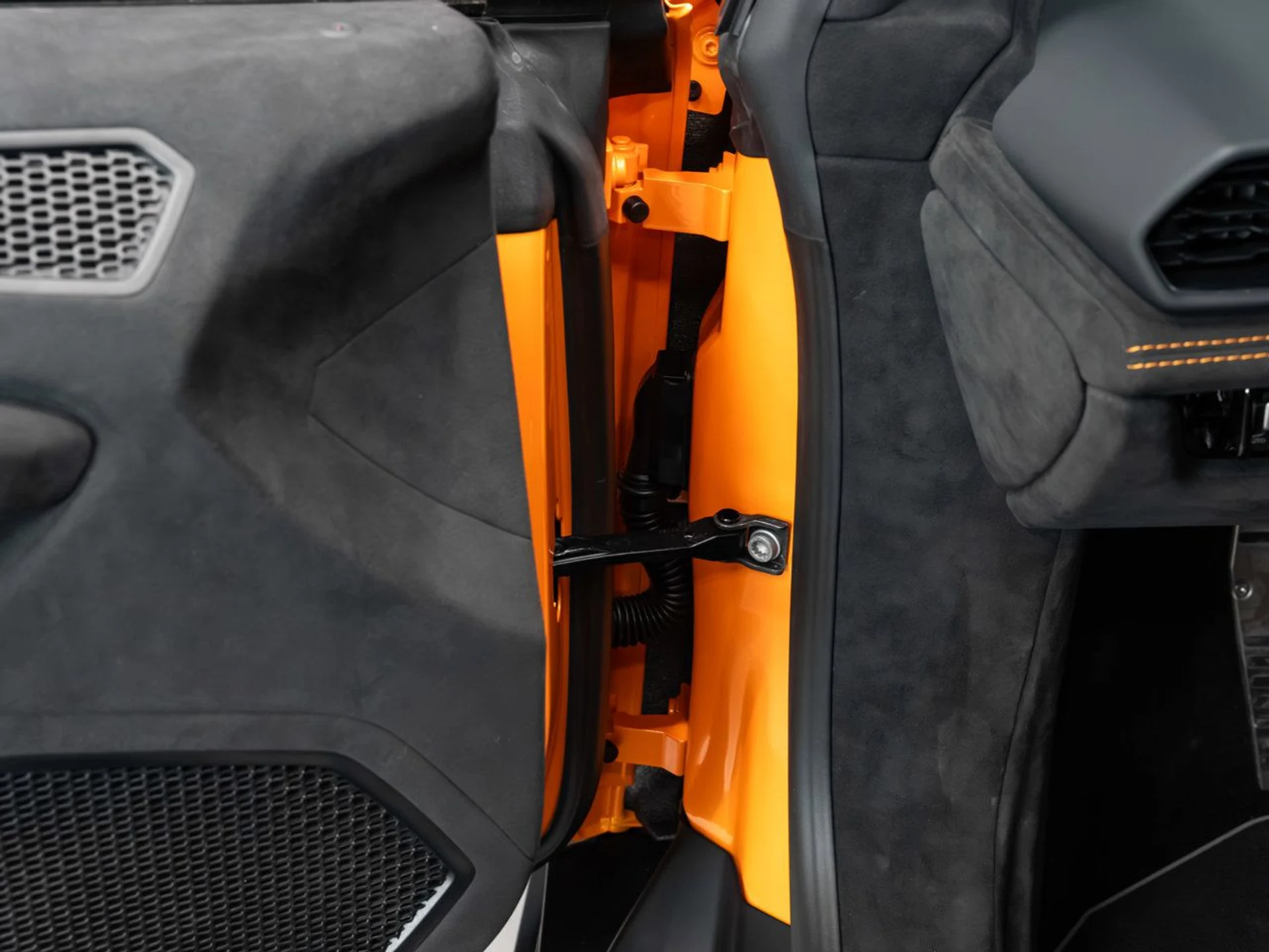 mph101_1926928269_lamborghini_huracan_2023_9764c83e41