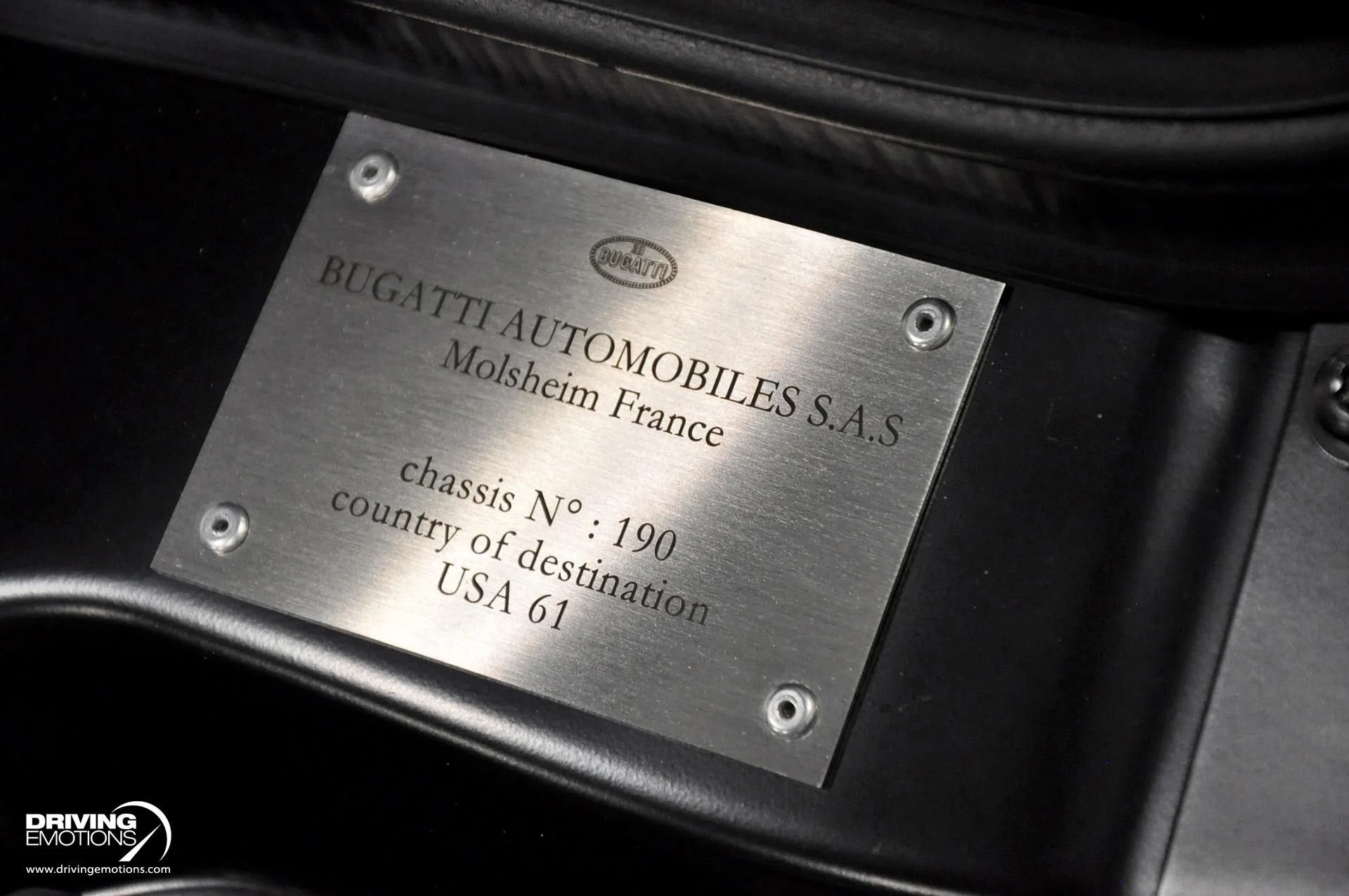 mph101_205049342_479_p102_l_6227824ae0