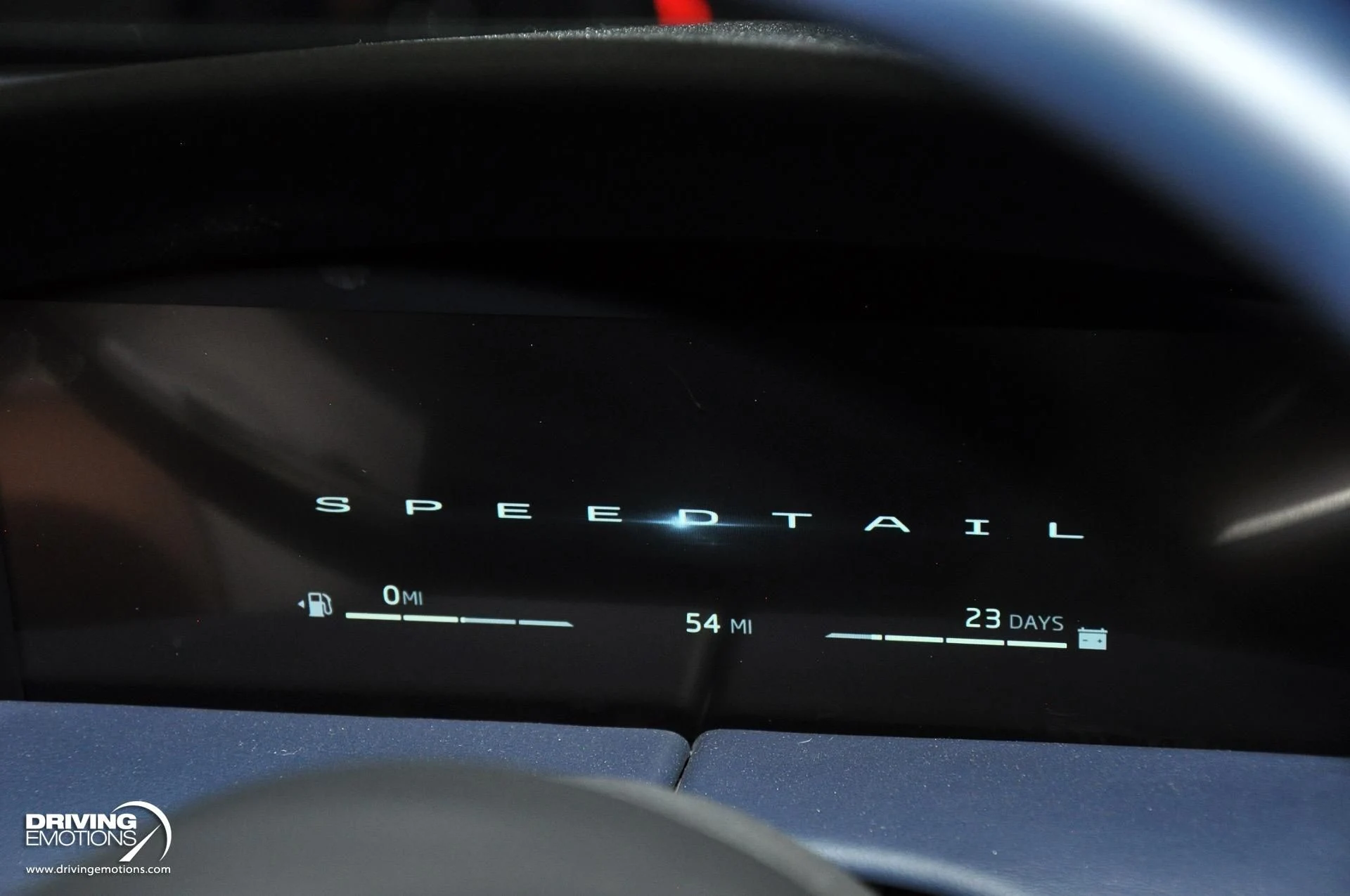 mph101_2132424736_821_p102_l_89ba9c70ff