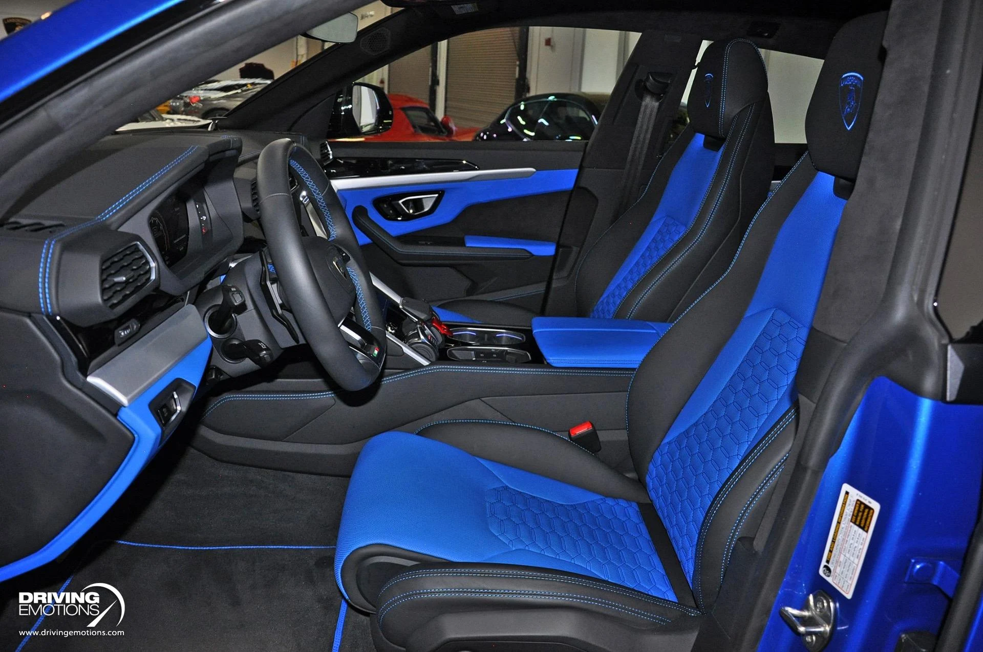 mph101_2386706431_801_p102_l_349fd1696e