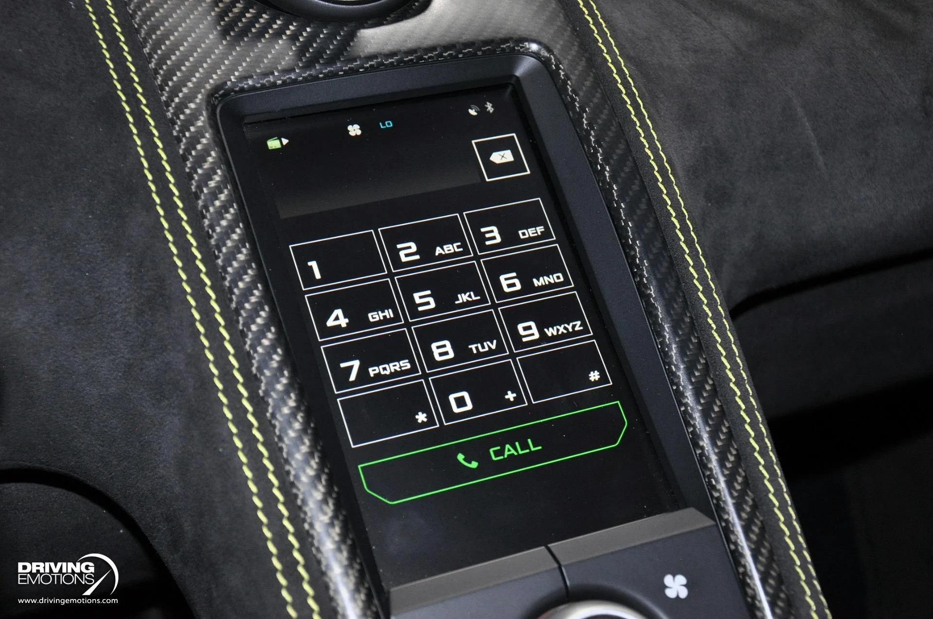 mph101_2894119136_855_p102_l_aeb8c18044