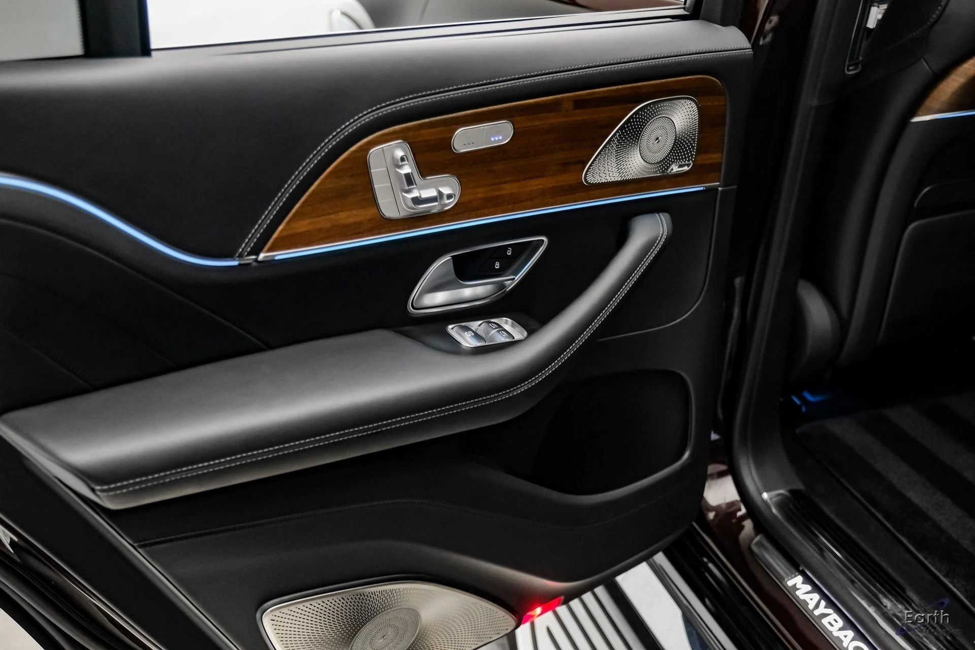 mph101_2898341920_5a79d19dae7171d982737f5e151245f3x_f4d5764b63