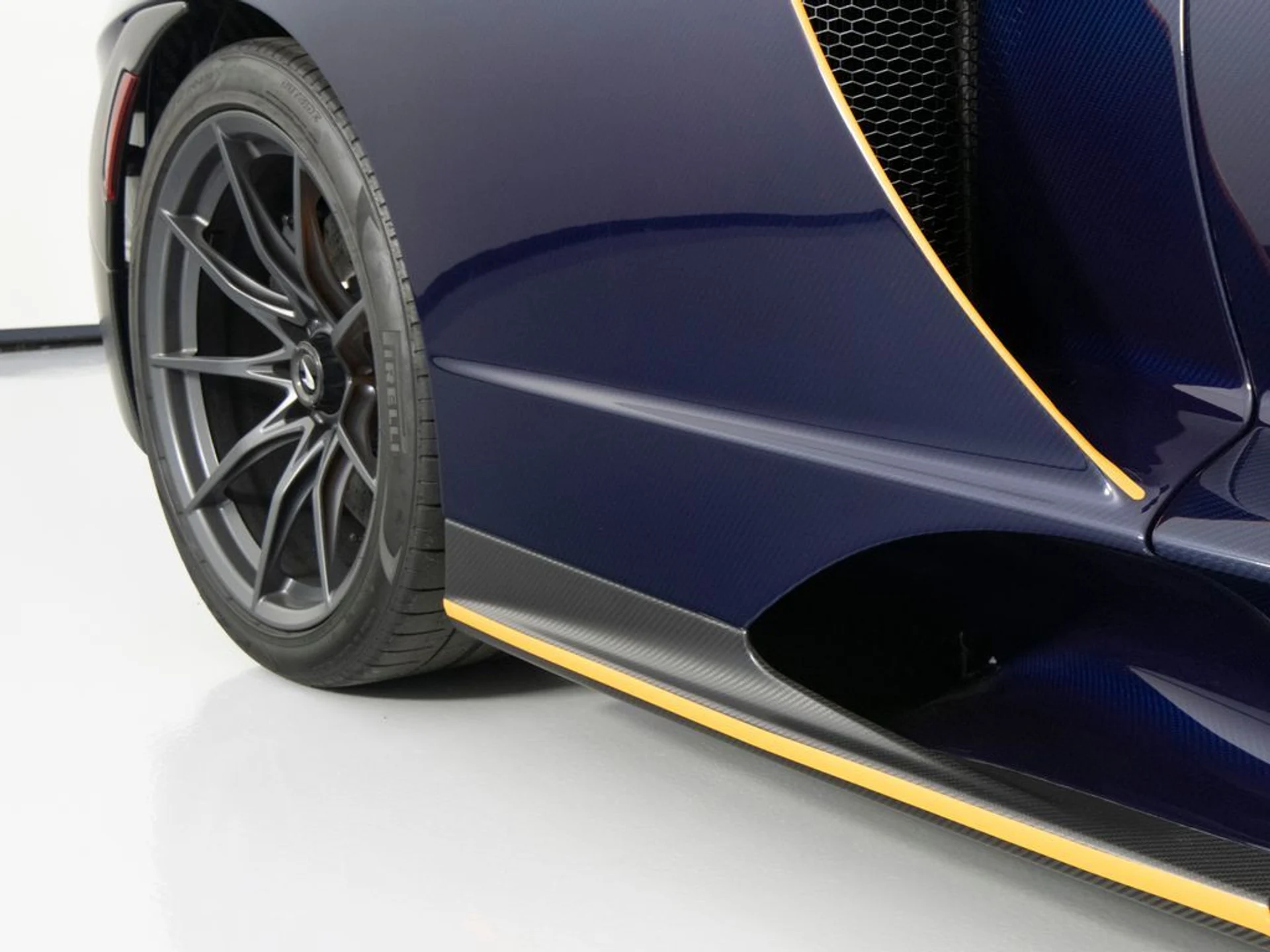 mph101_3204218377_113b23ec23a072e3b714df888499dccfx_1b8332411c