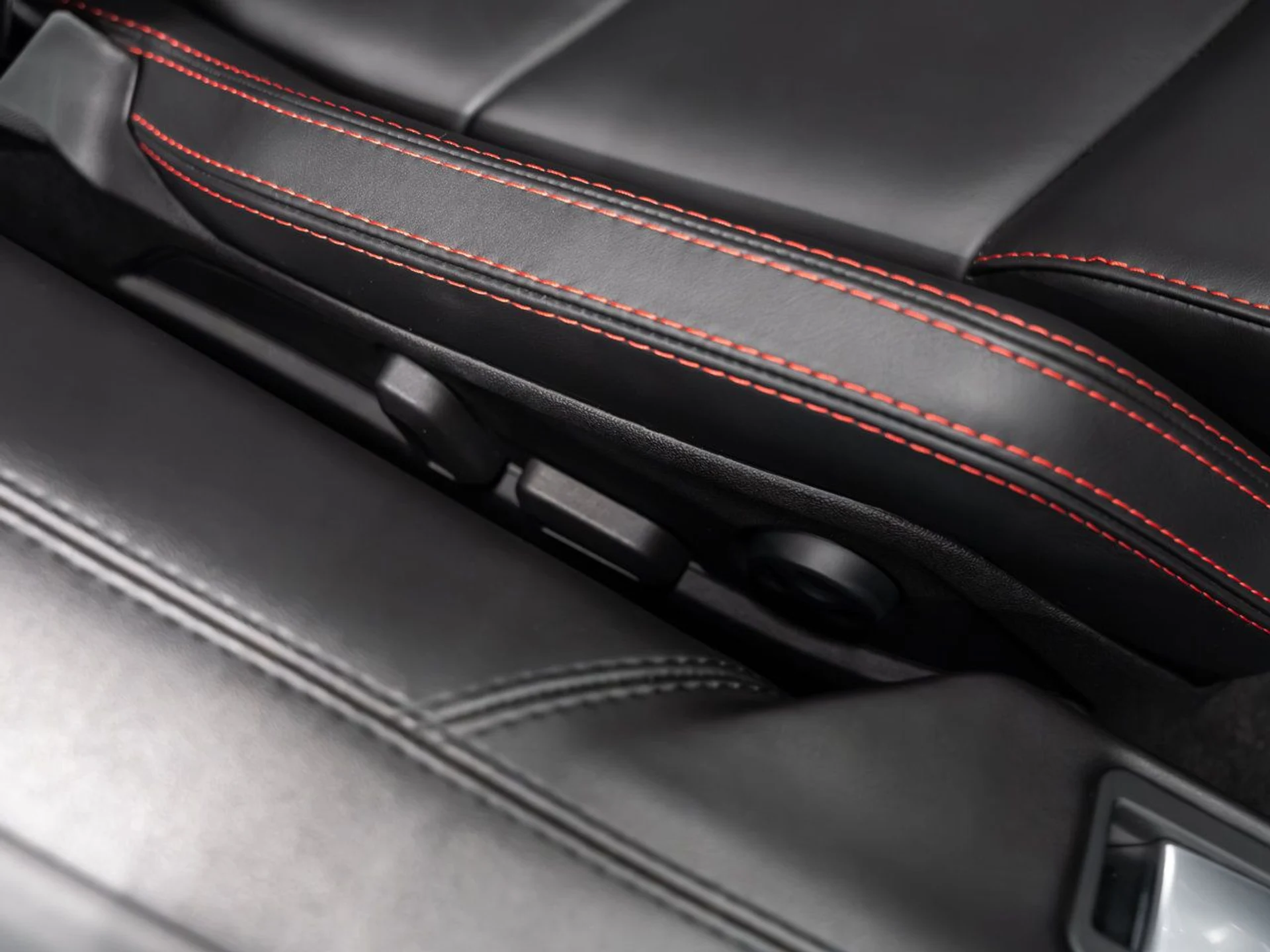 mph101_3280487172_lamborghini_aventador_2017_91c113847f