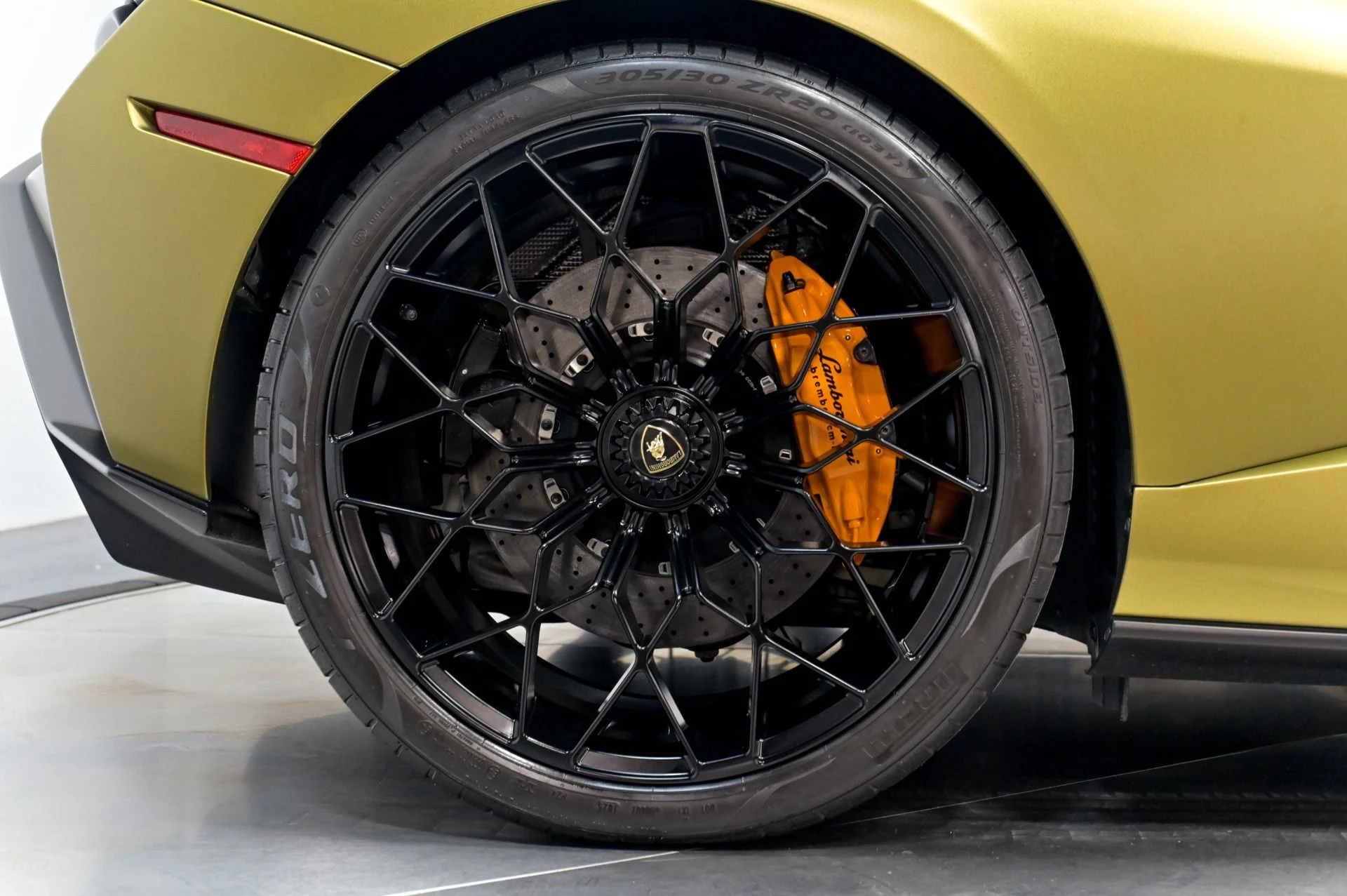 mph101_3464004335_Used_2023_Lamborghini_Huracan_STO_1782768591_7d04d12293