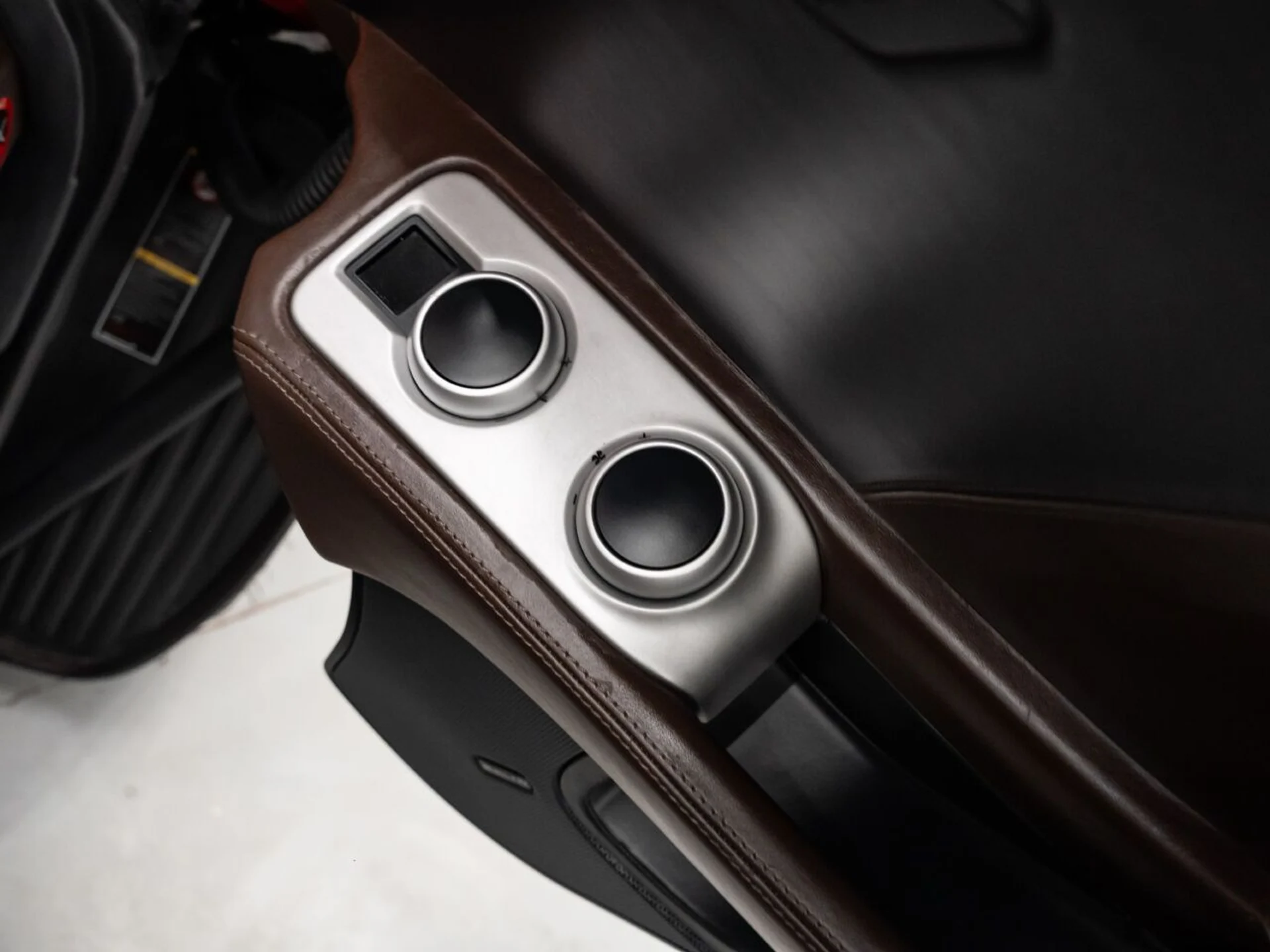 mph101_3588906149_mclaren_mp4_12c_2014_16966fe352