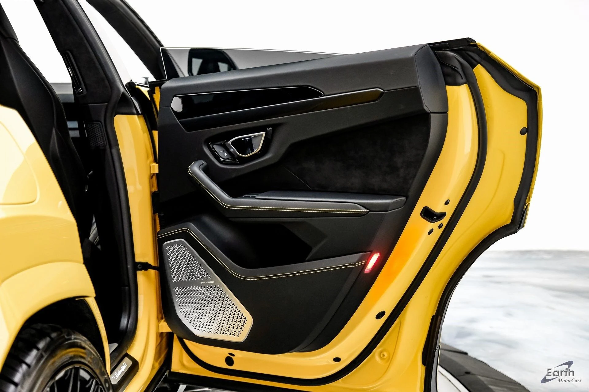 mph101_392658357_92fed0ab279ac4bad01d1adde93cc3d2x_6aa2e4b331