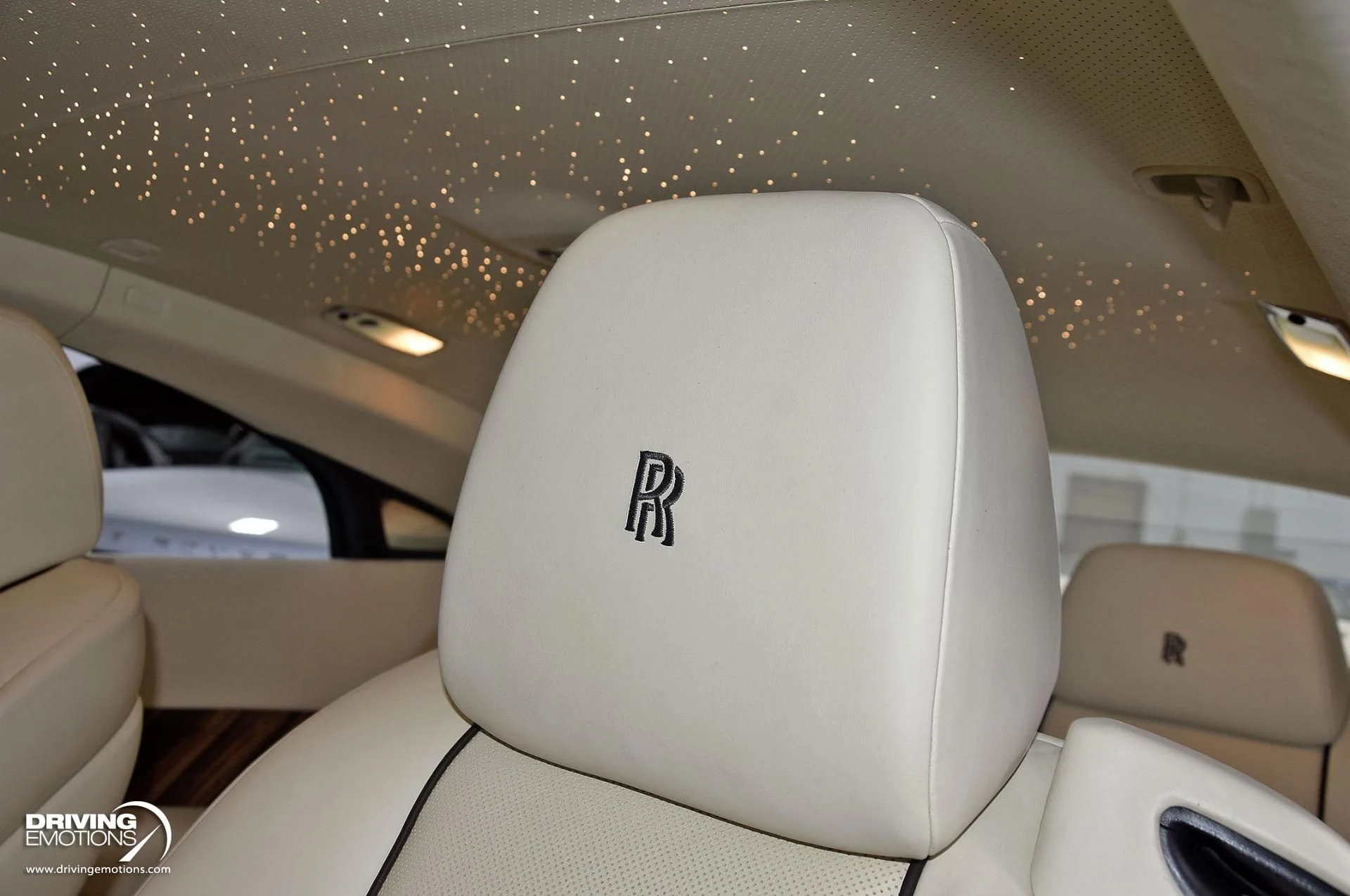 mph101_4182904758_883_p102_l_df31238c20