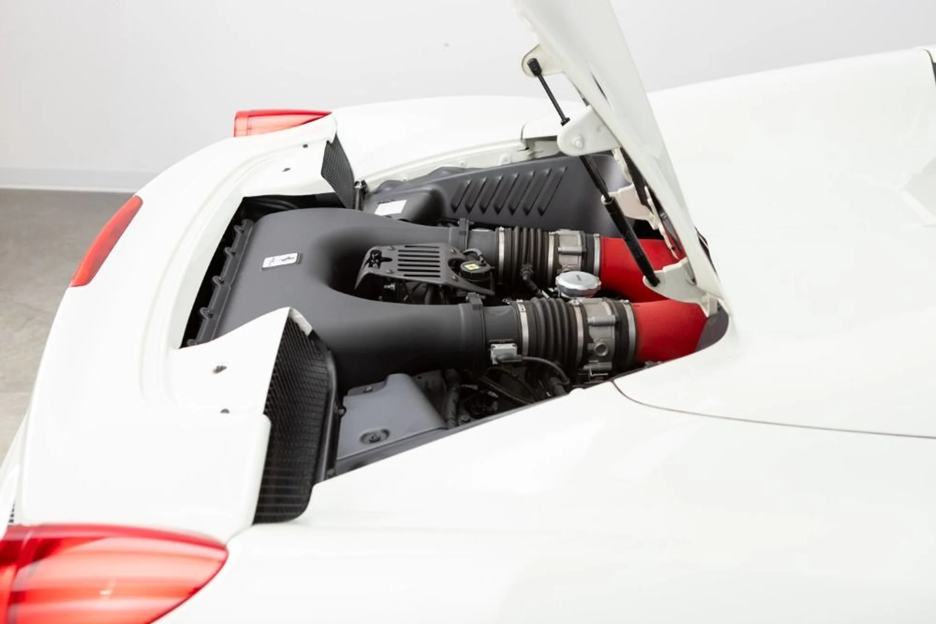 mph101_4209305427_Used_2014_Ferrari_458_Spider_1788551476_6c3c0b9551