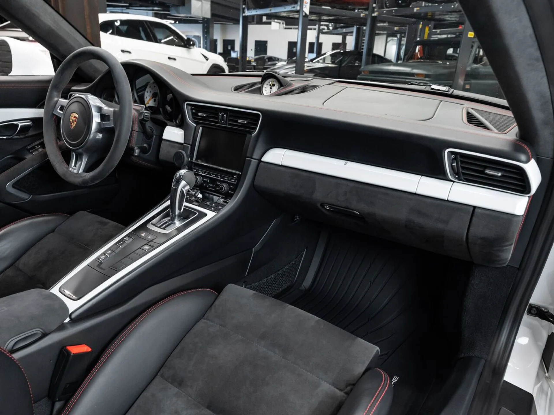 mph101_4263448718_porsche_911_2015_bc36ed0cee