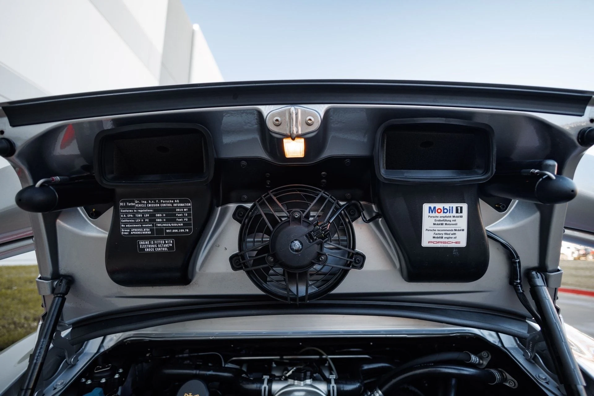 mph101_758872234_9deae39203df07487d000f93fa37d894x_67e9026d4e