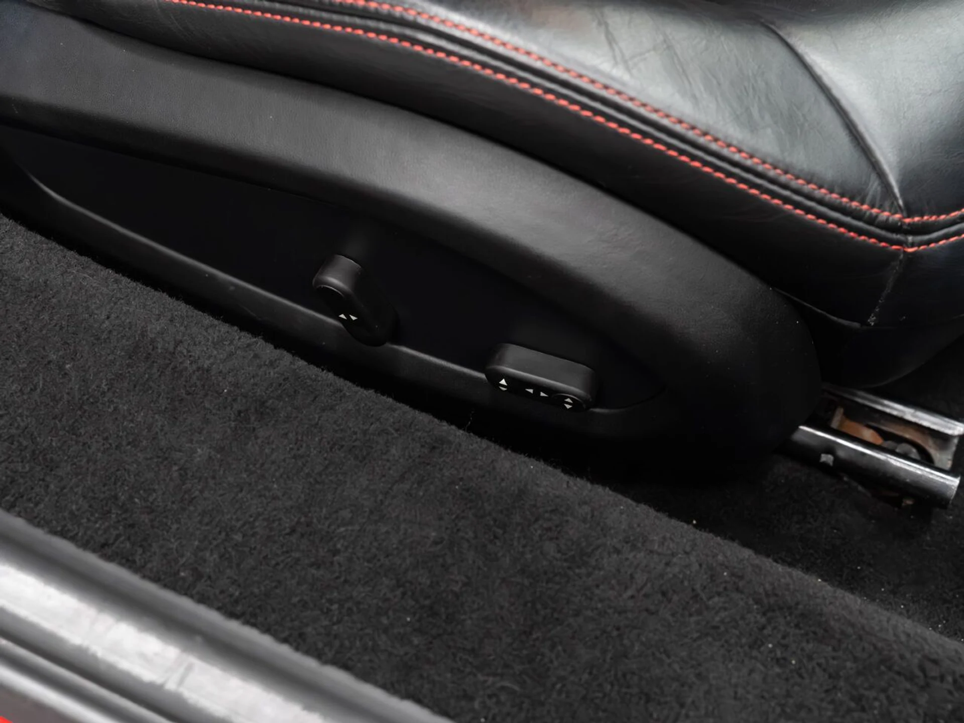 mph102_1205067825_ferrari_488_gtb_2017_48533d0314