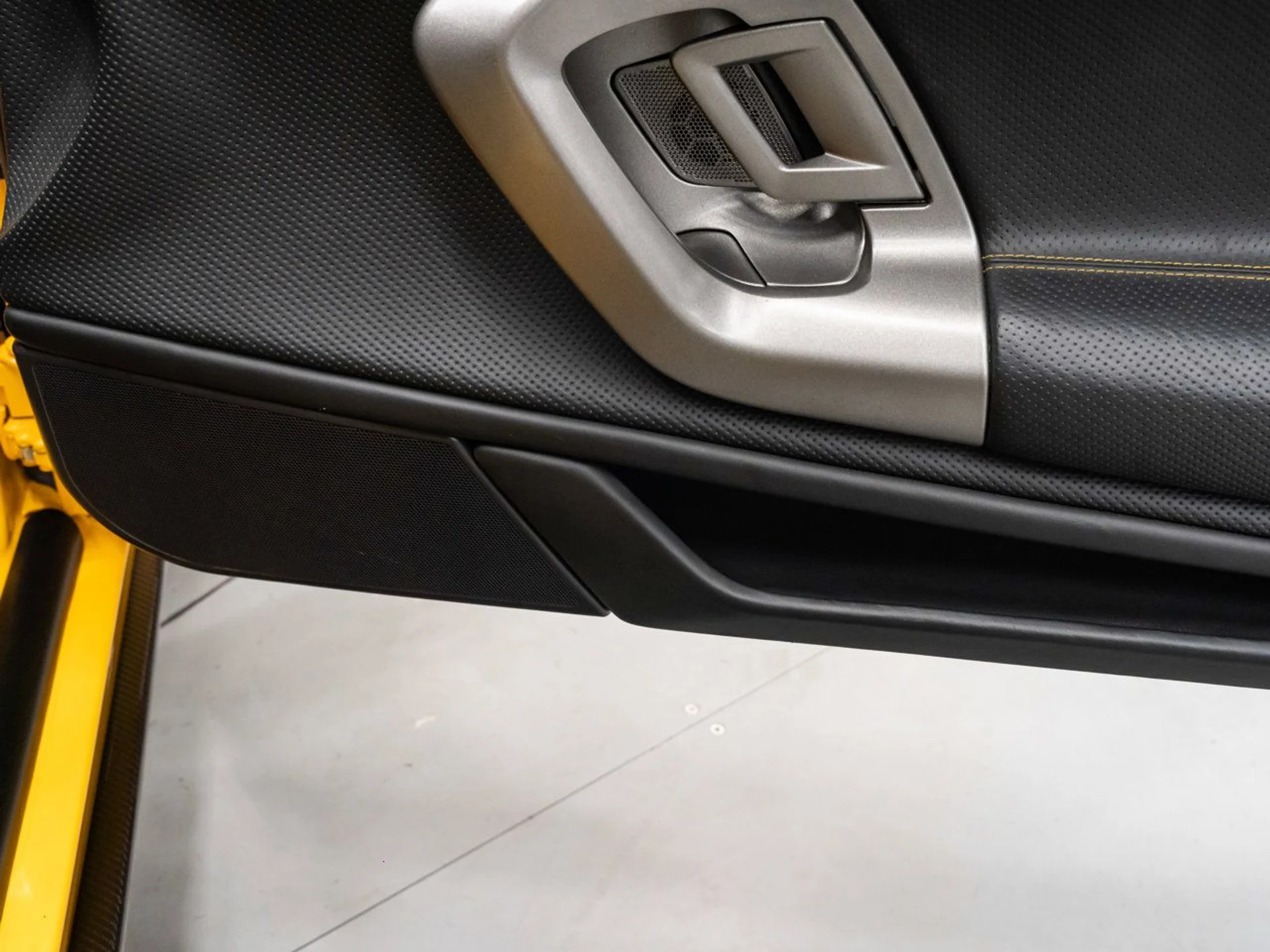 mph102_129482167_lamborghini_gallardo_2006_892f1baef5