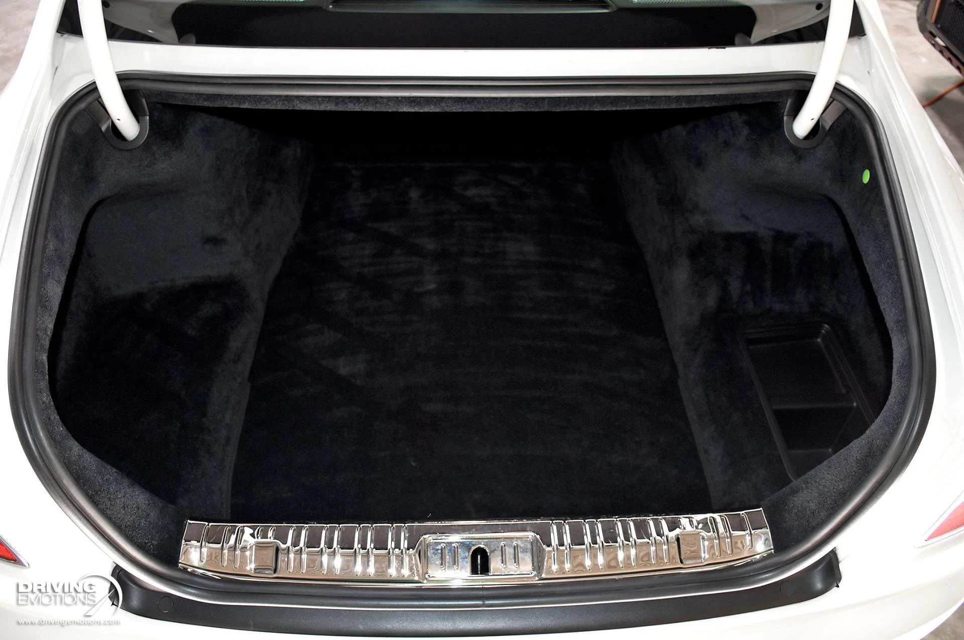 mph102_132528248_872_p103_l_94c0b102cb