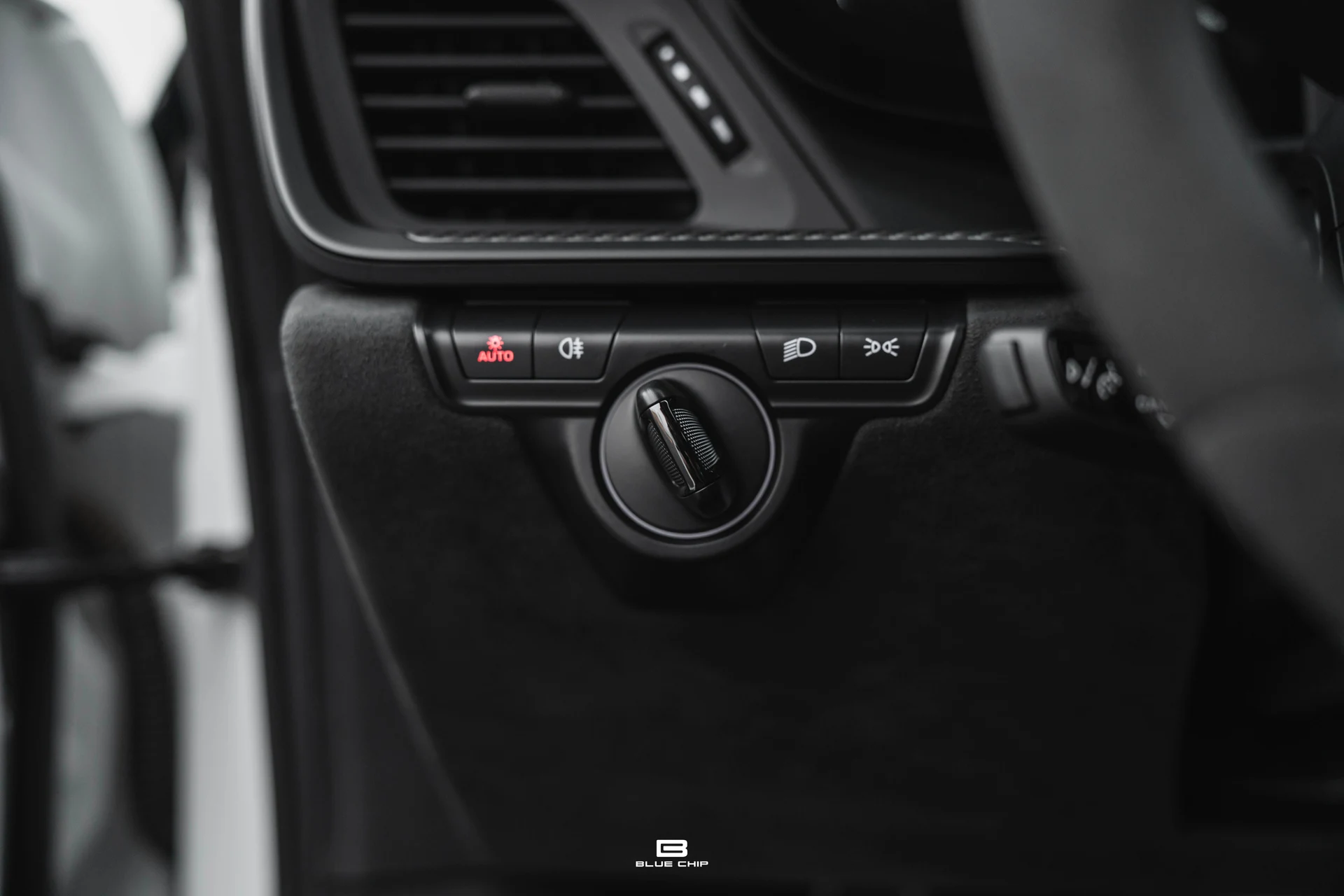 mph102_1848949008_69583b7968e9e447250dad79_A7401175_6e231ce28c