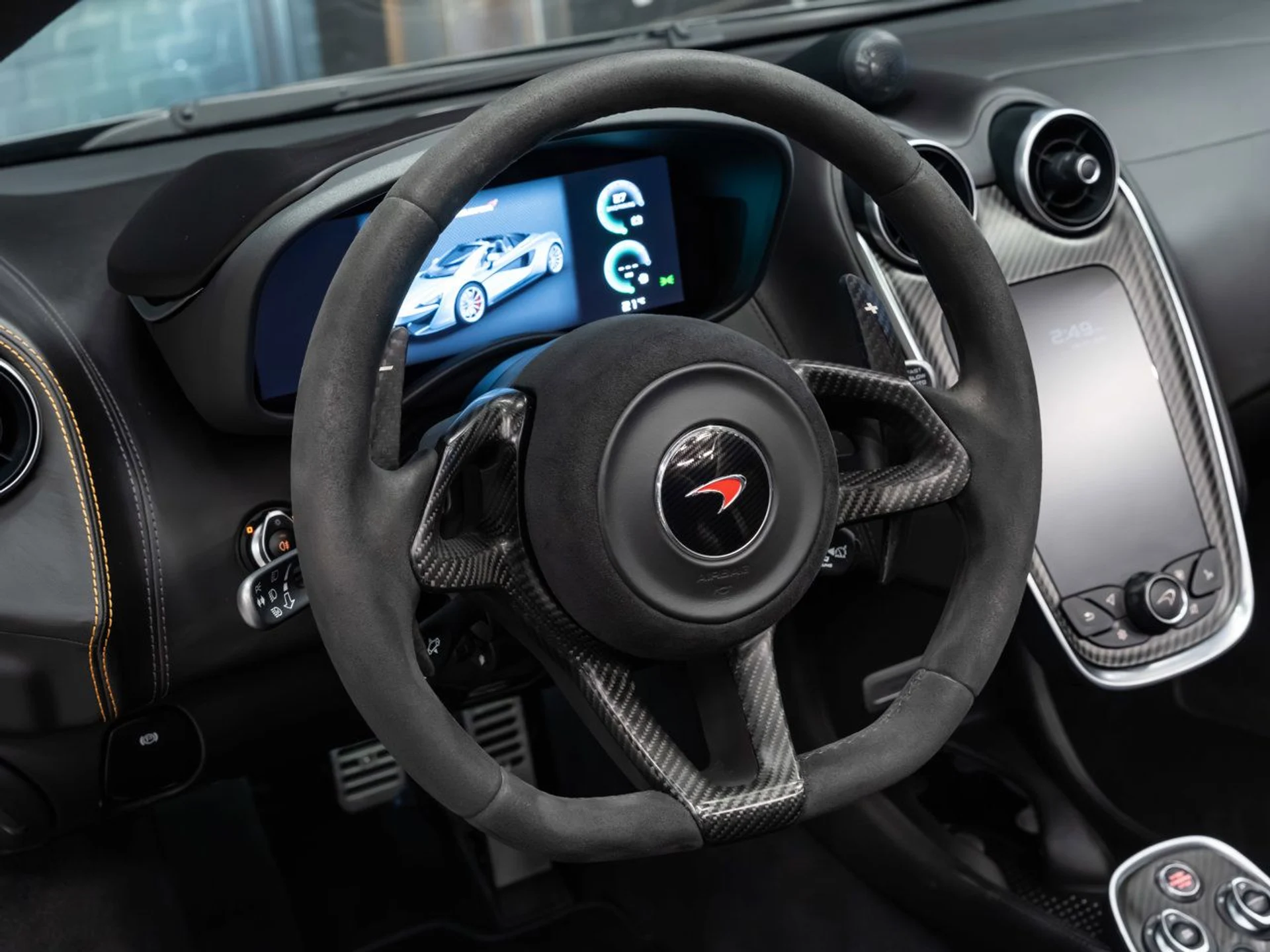 mph102_2344481575_mclaren_570s_2018_cd0b646664