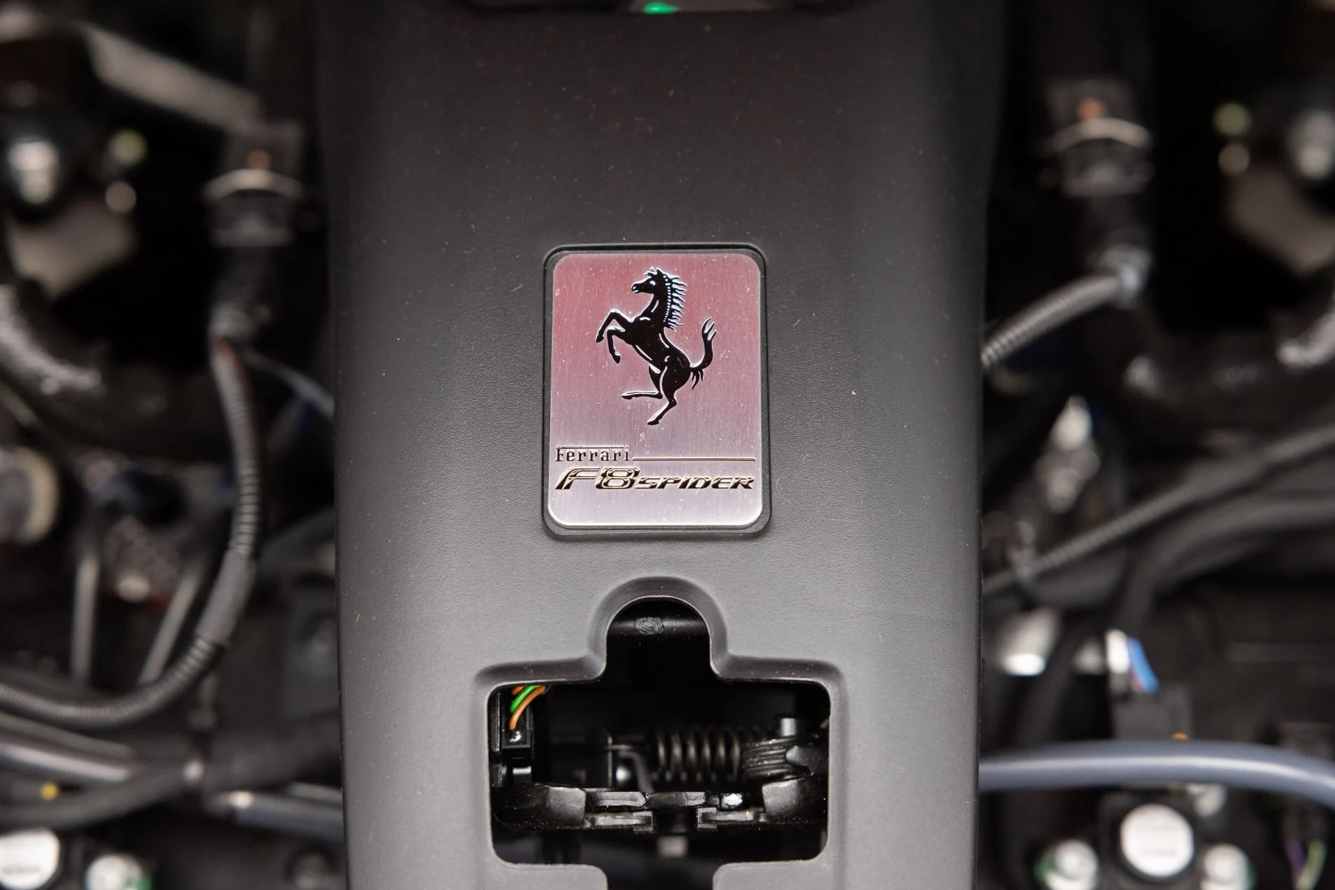 mph102_2781112258_Used_2021_Ferrari_F8_Spider_1788360479_ca529e6407
