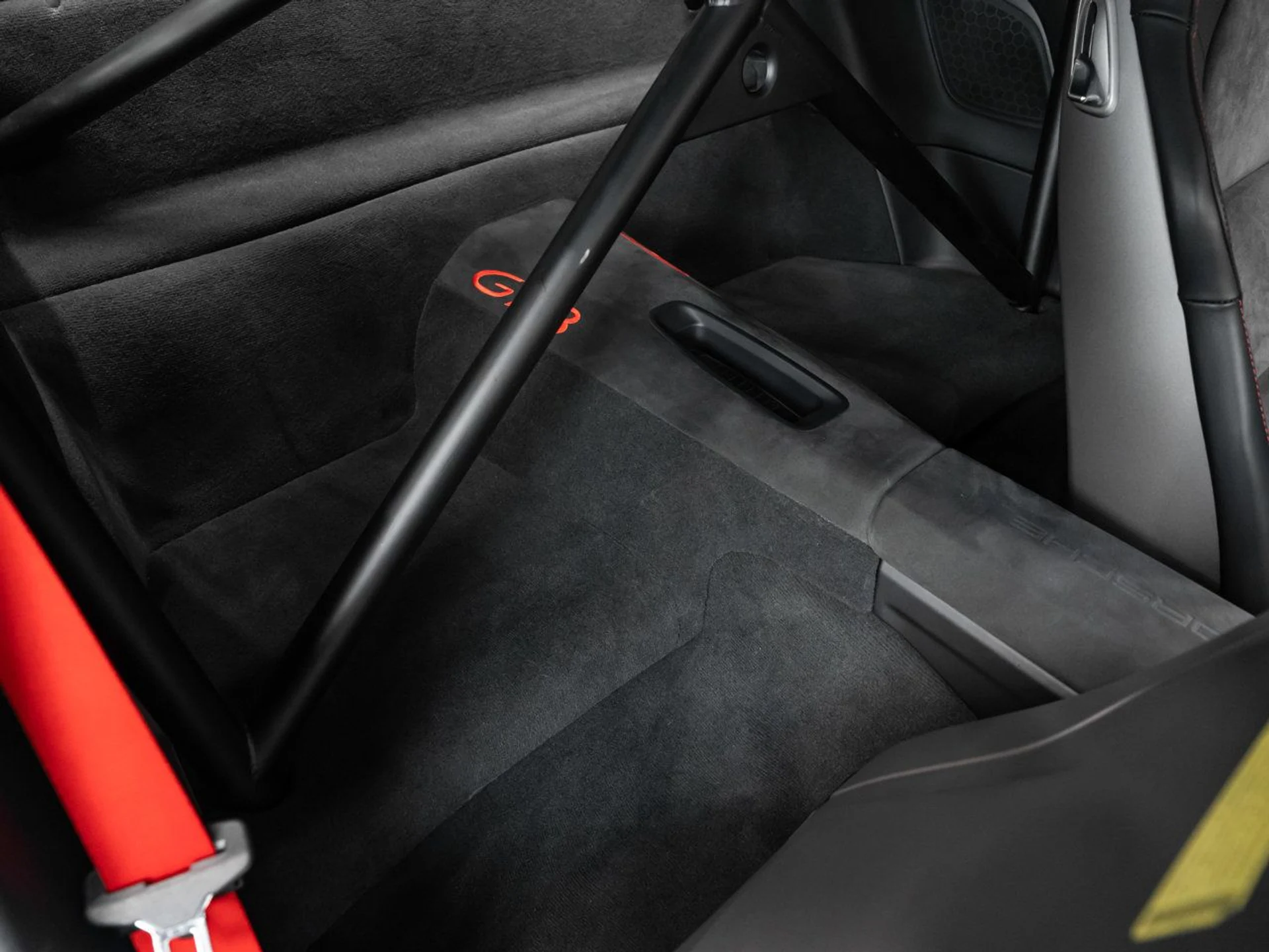 mph102_2867817037_porsche_911_2015_e1c536d0cf