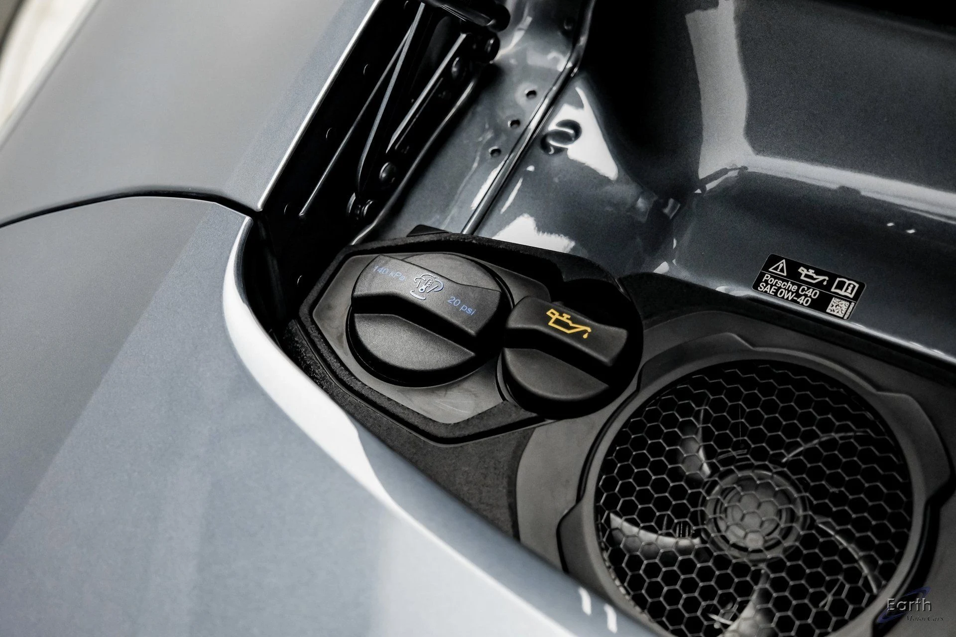 mph102_2887361996_c3949dba9444ff8daac358101ffb860ex_eaea208d8c