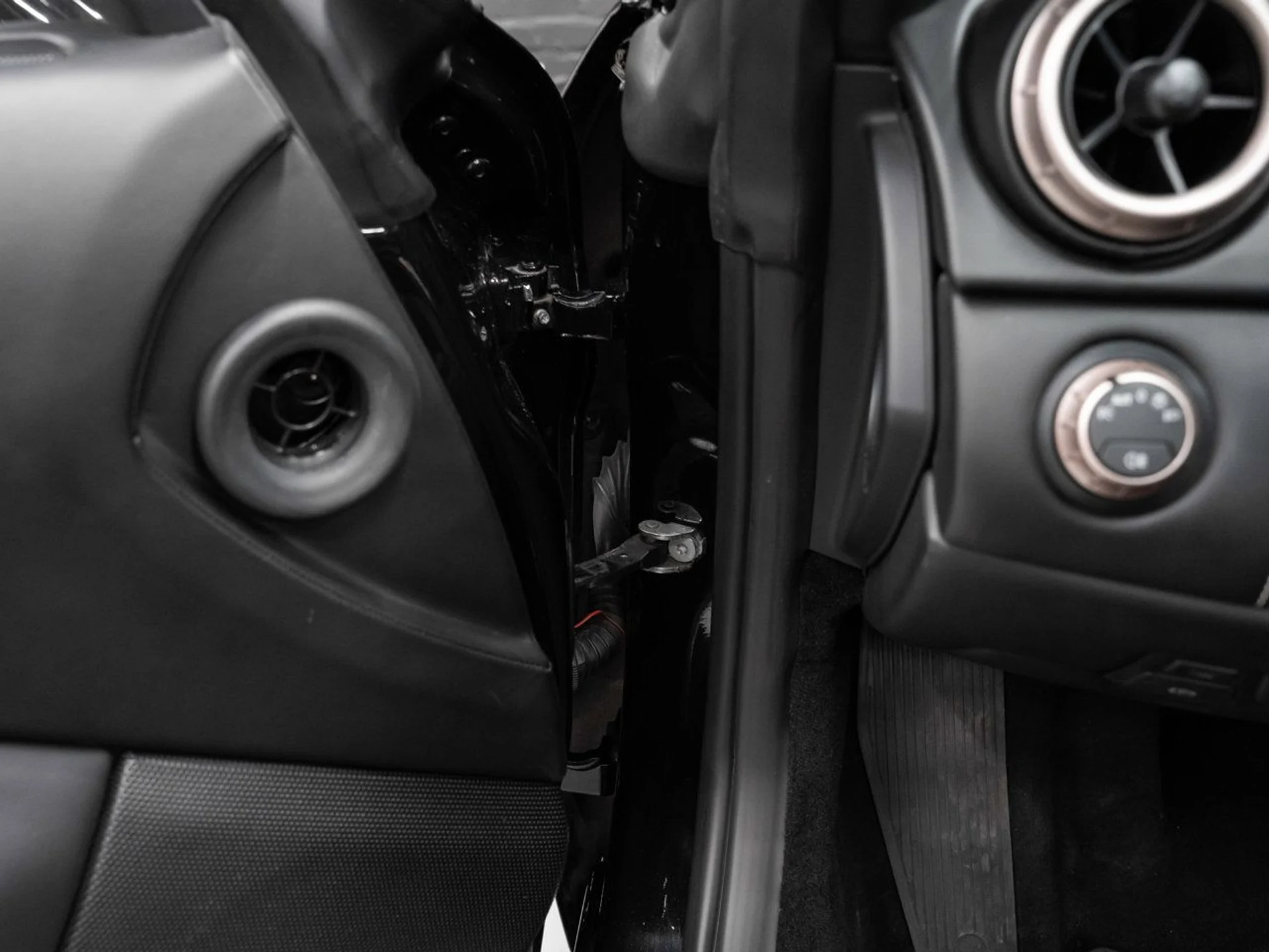 mph102_3450890192_ferrari_california_2011_ae8ef59298