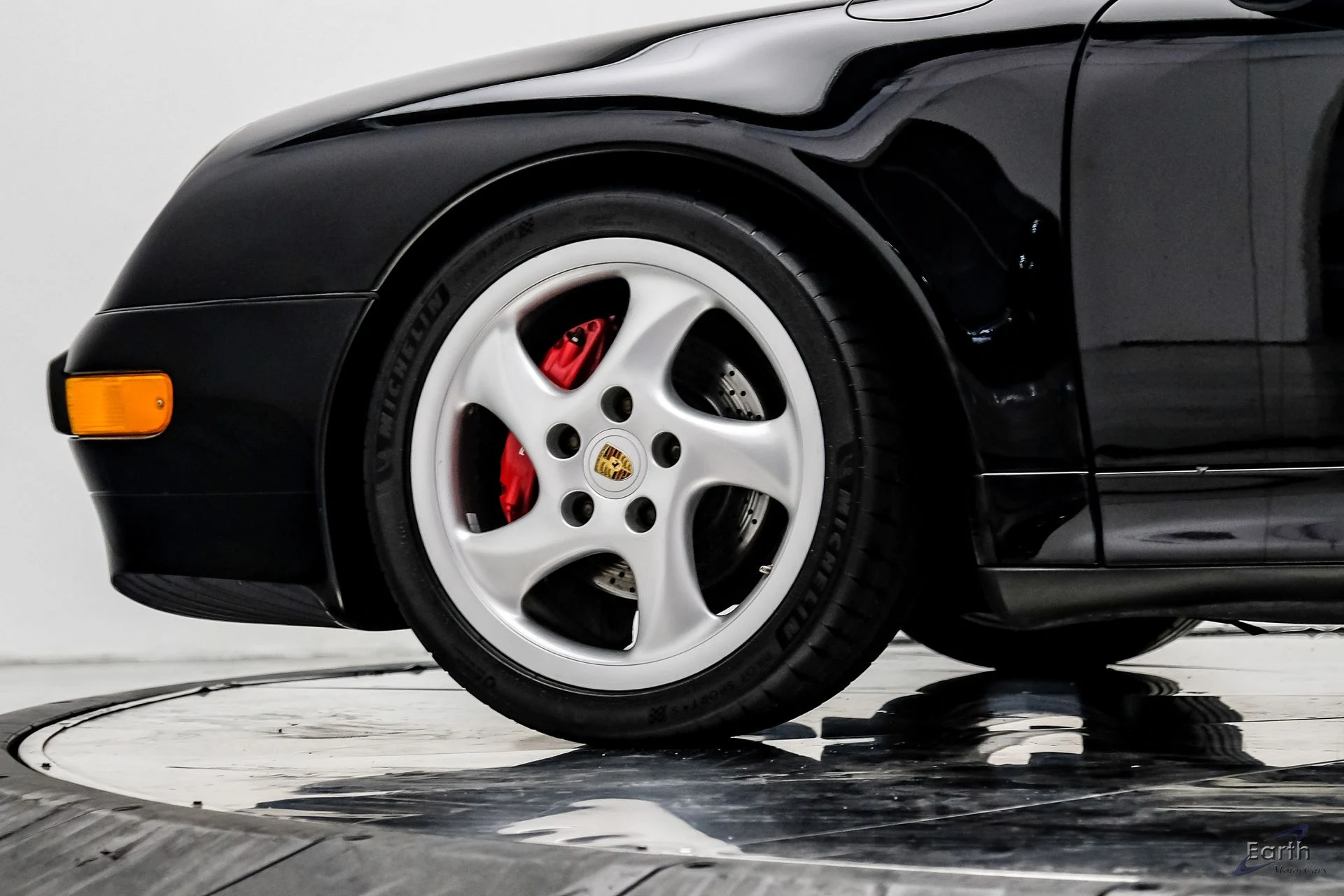 mph102_3482957007_e8c4c0d01592b440af586b54080aa7d8x_0fafc6b94d