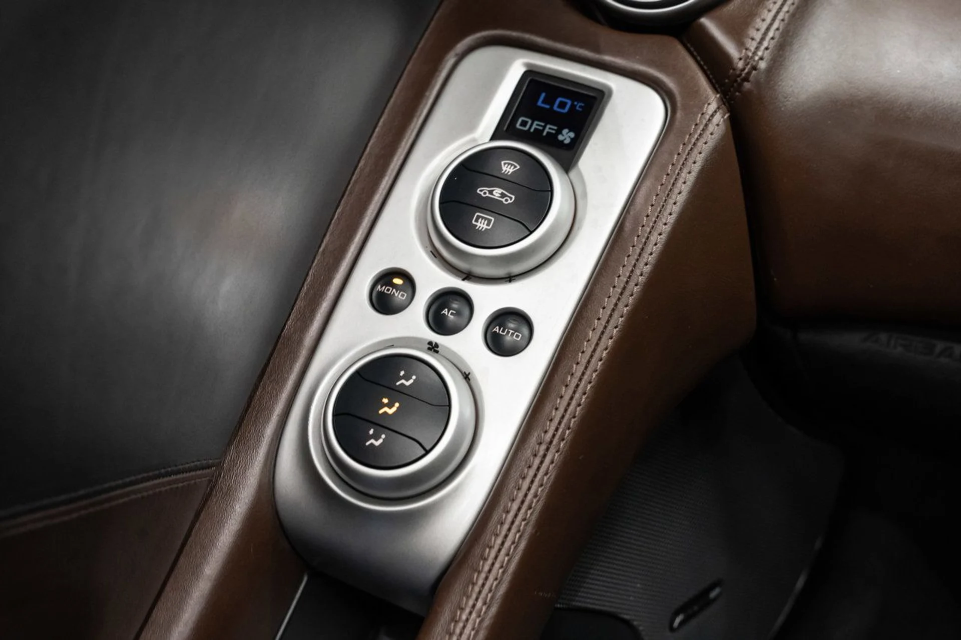 mph102_3541391107_mclaren_mp4_12c_2014_d4773d64a2