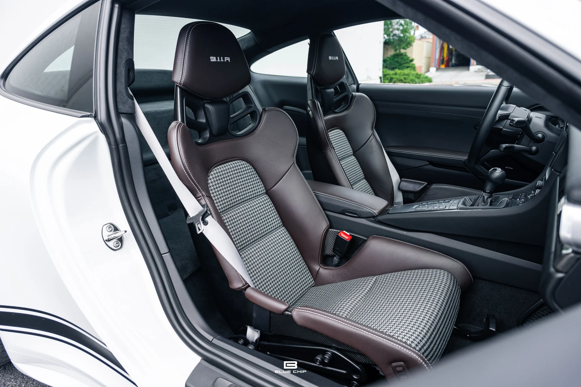 mph102_3810877061_6a691d189727528f7638e3e1_23789_202016_20_Porsche_20911_20_R_103_2c28322d32