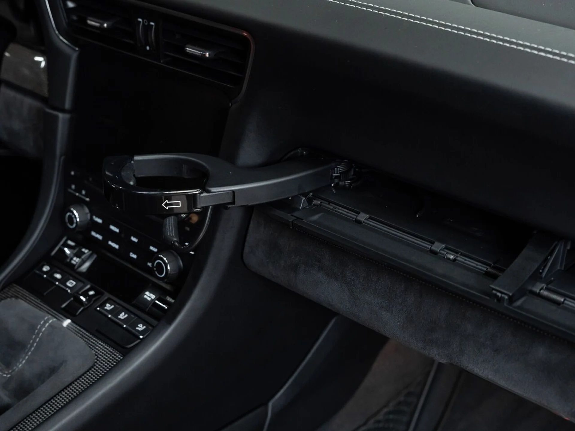 mph102_594840029_porsche_911_2018_fa341442c3