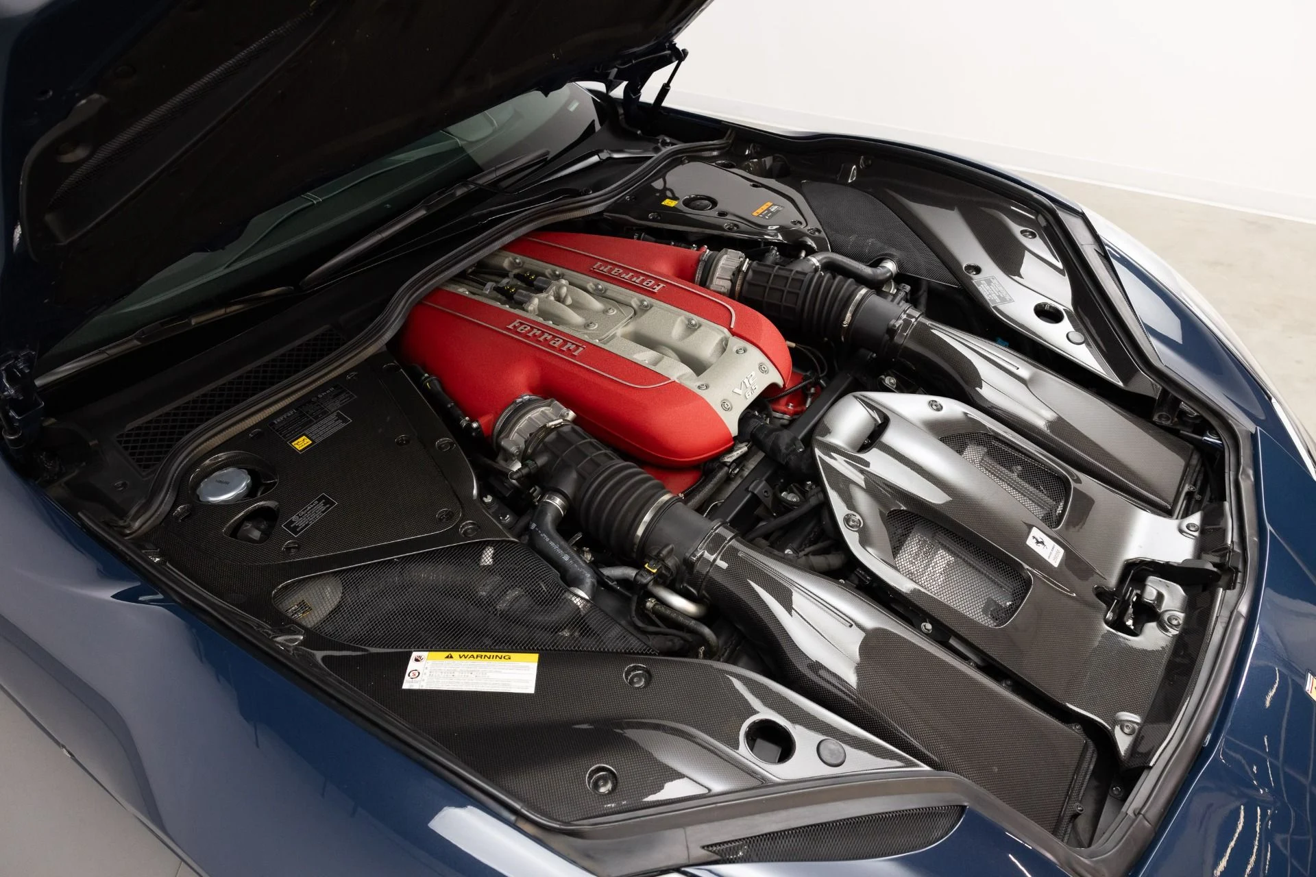 mph103_1560560326_Used_2021_Ferrari_812_GTS_1783705207_208325b3ee