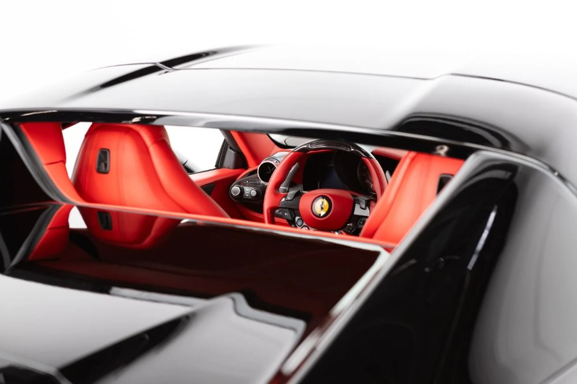 mph103_2228022205_Used_2021_Ferrari_F8_Spider_7142e33aa9