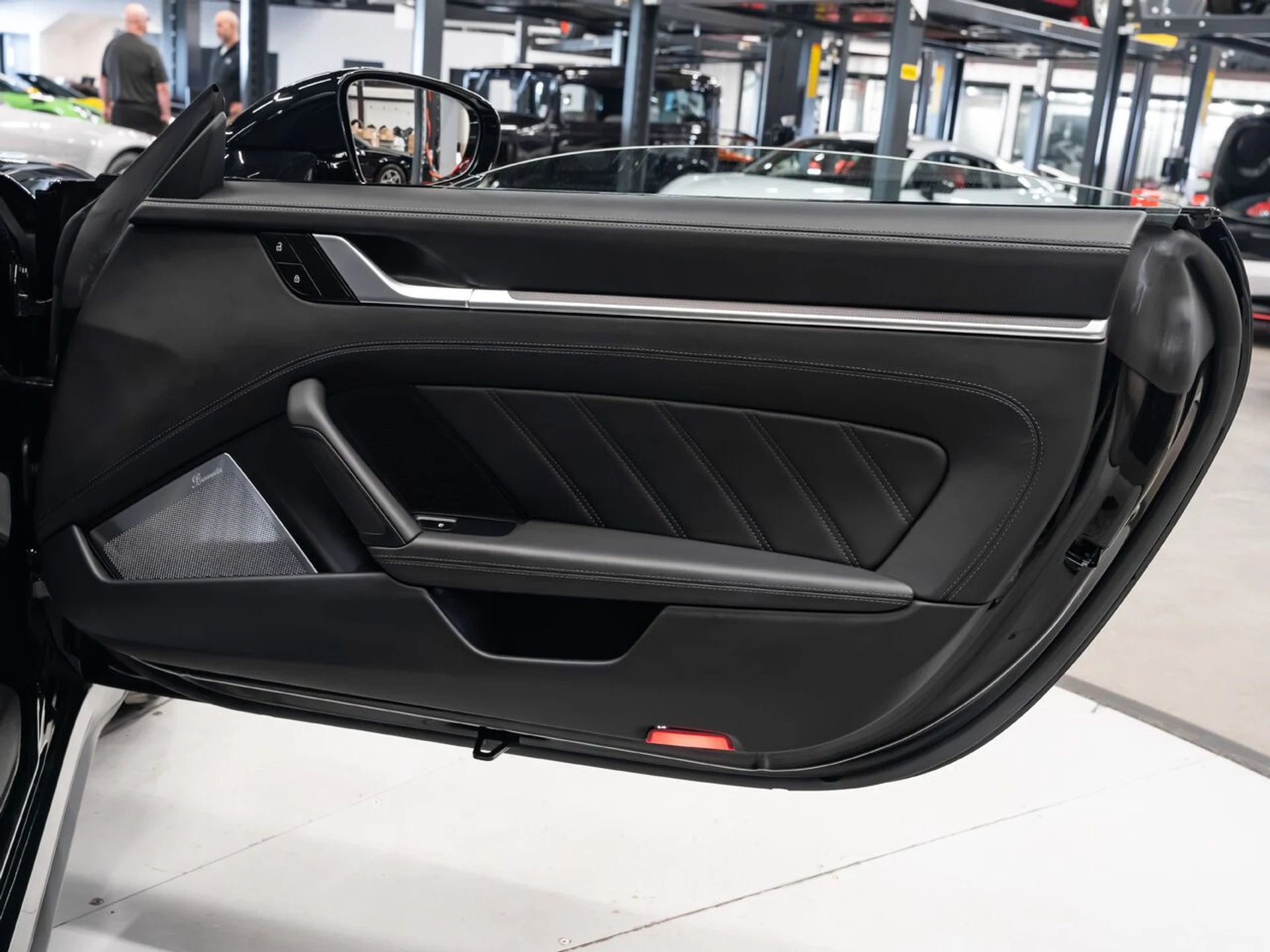 mph103_3148069960_porsche_911_2022_a2181d4a07