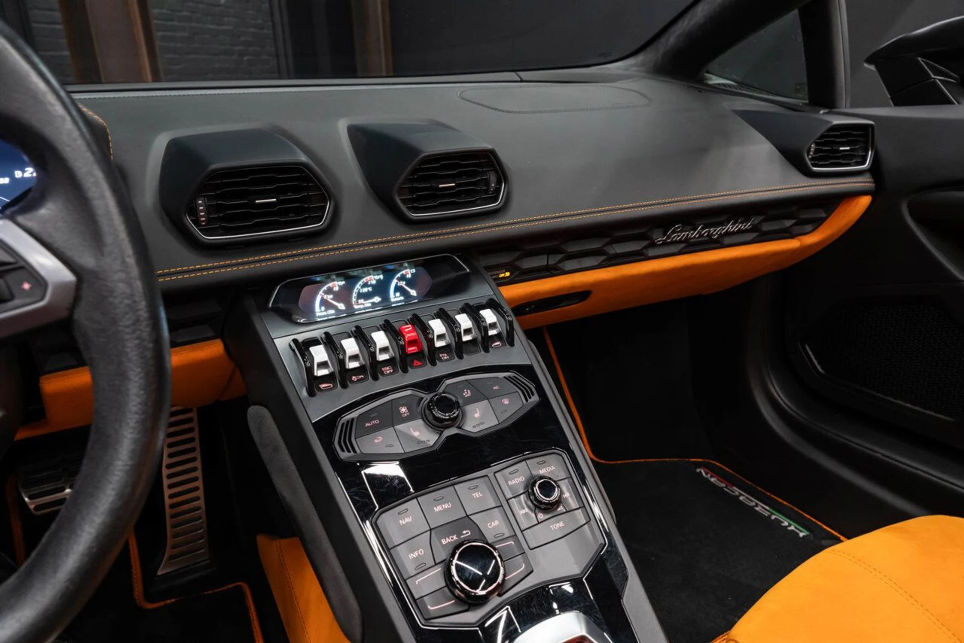 mph103_3162482198_lamborghini_huracan_2016_e9e776f448